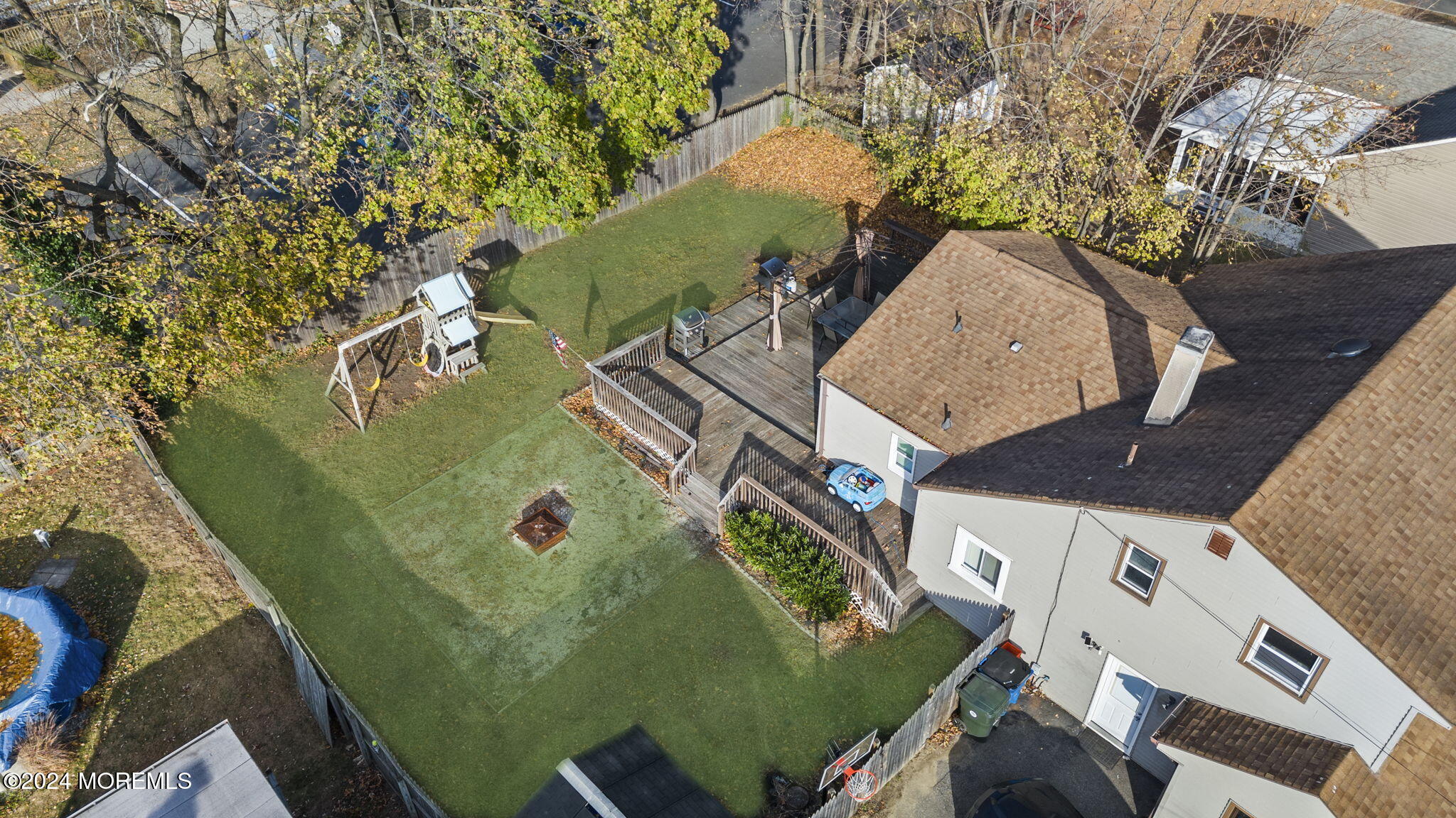 4 Deer Street