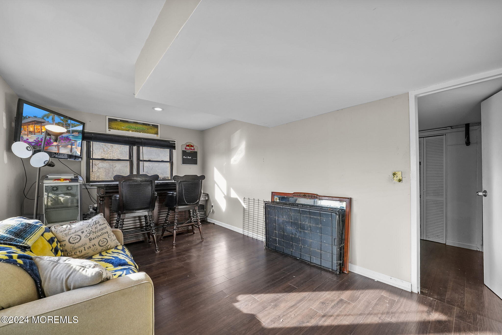 4 Deer Street