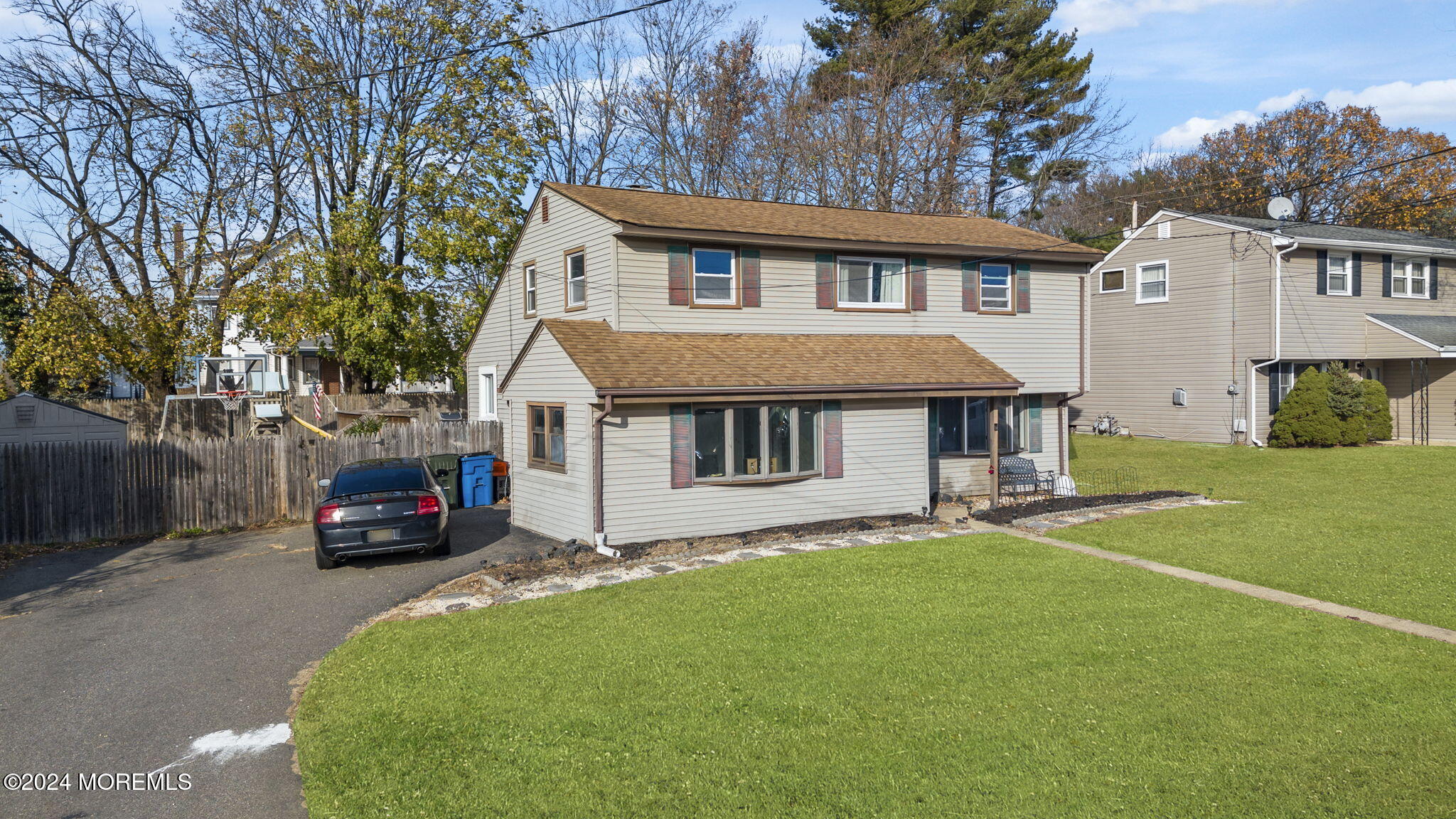 4 Deer Street