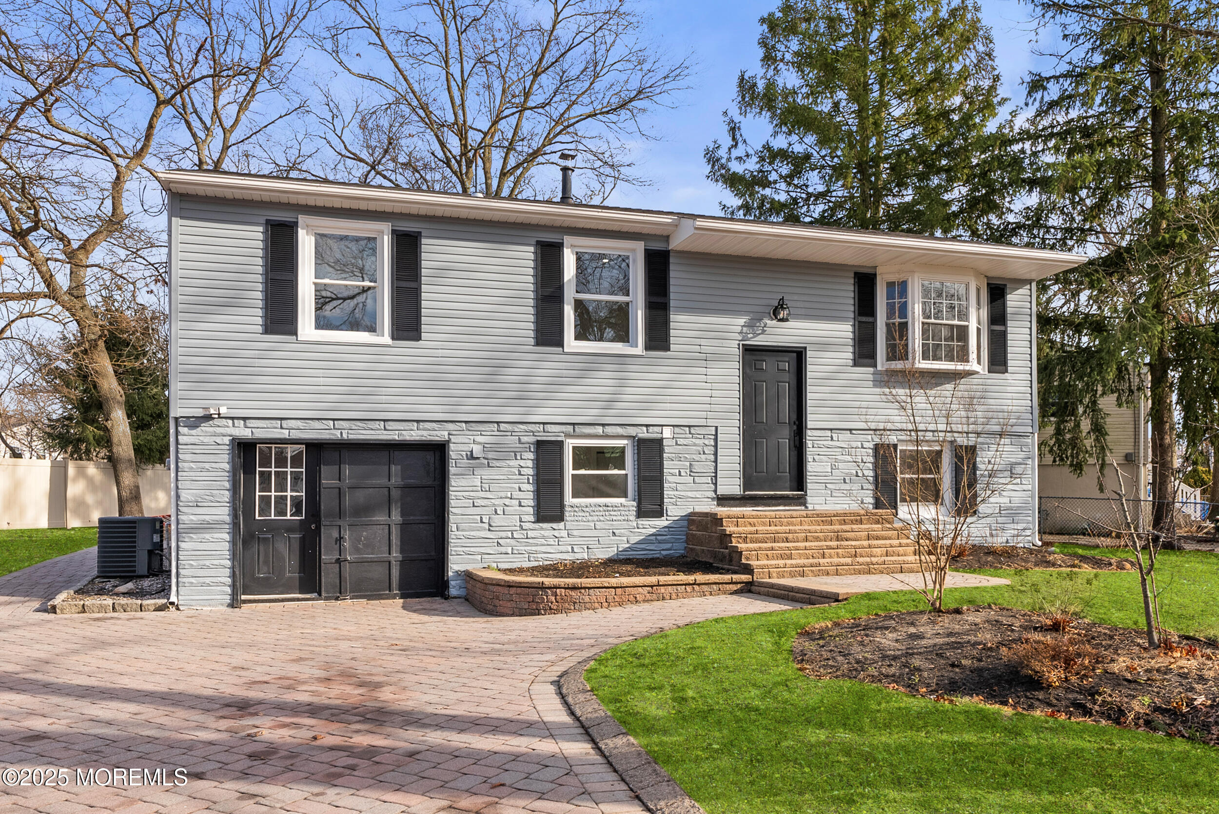 12 Cedar Hill Lane