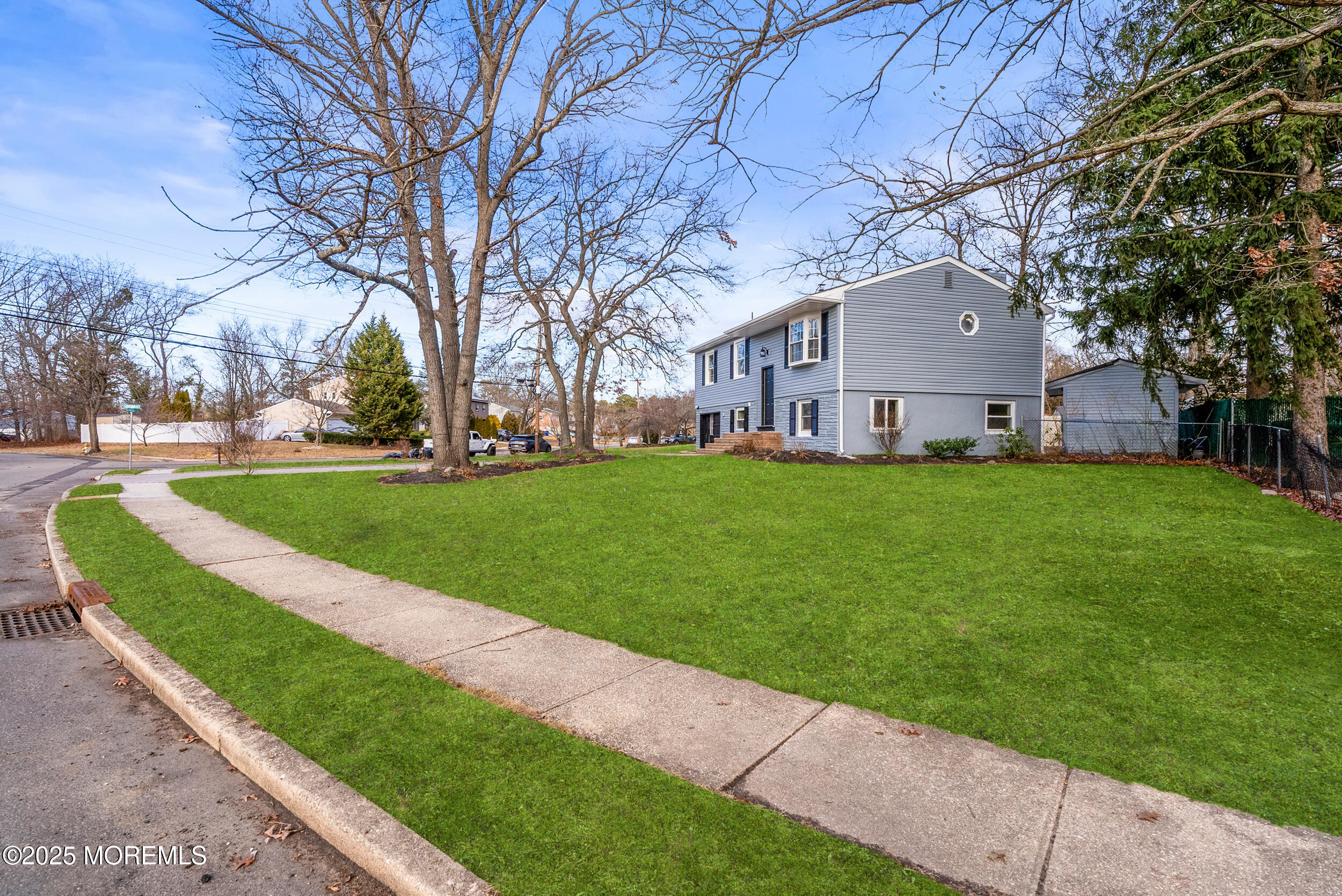 12 Cedar Hill Lane
