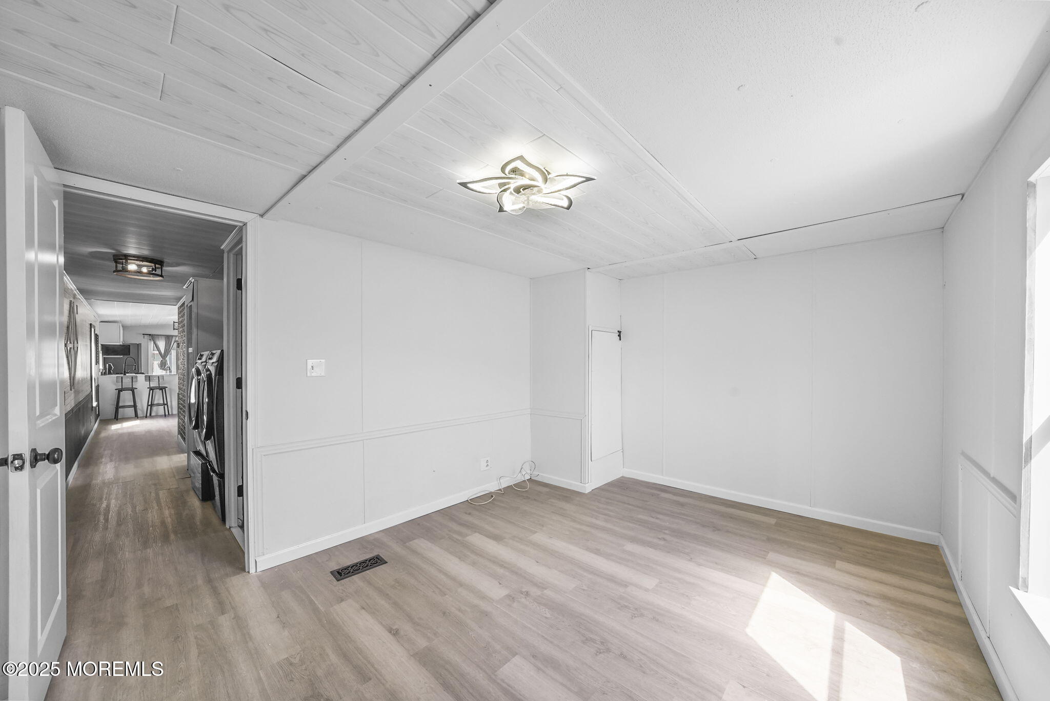 11 Avenue D