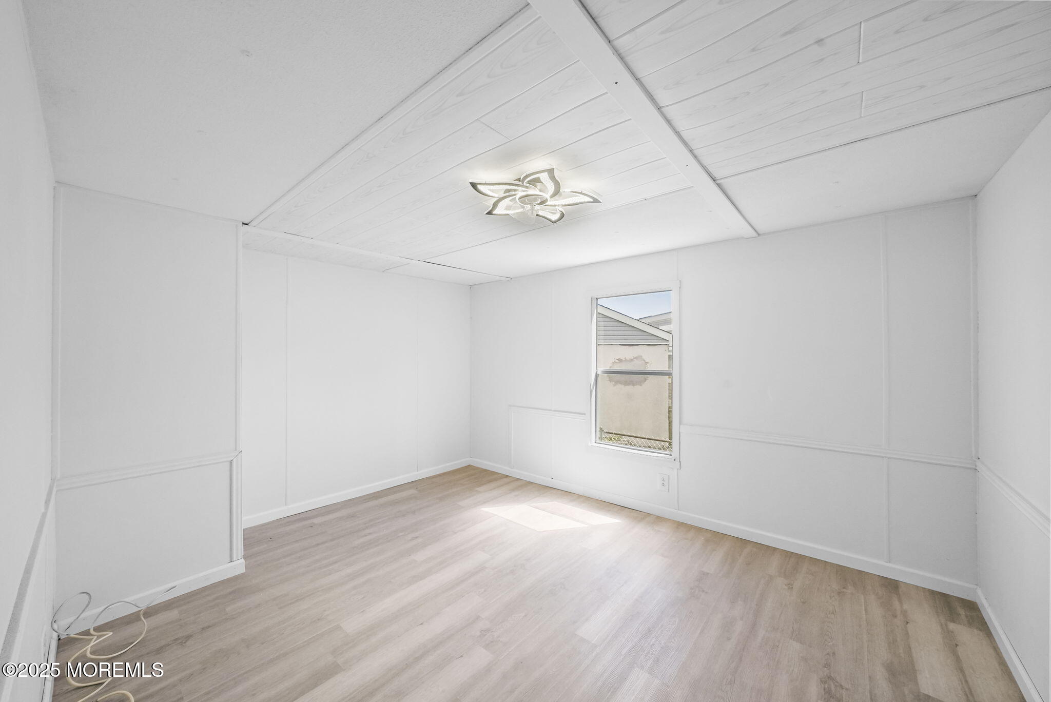 11 Avenue D