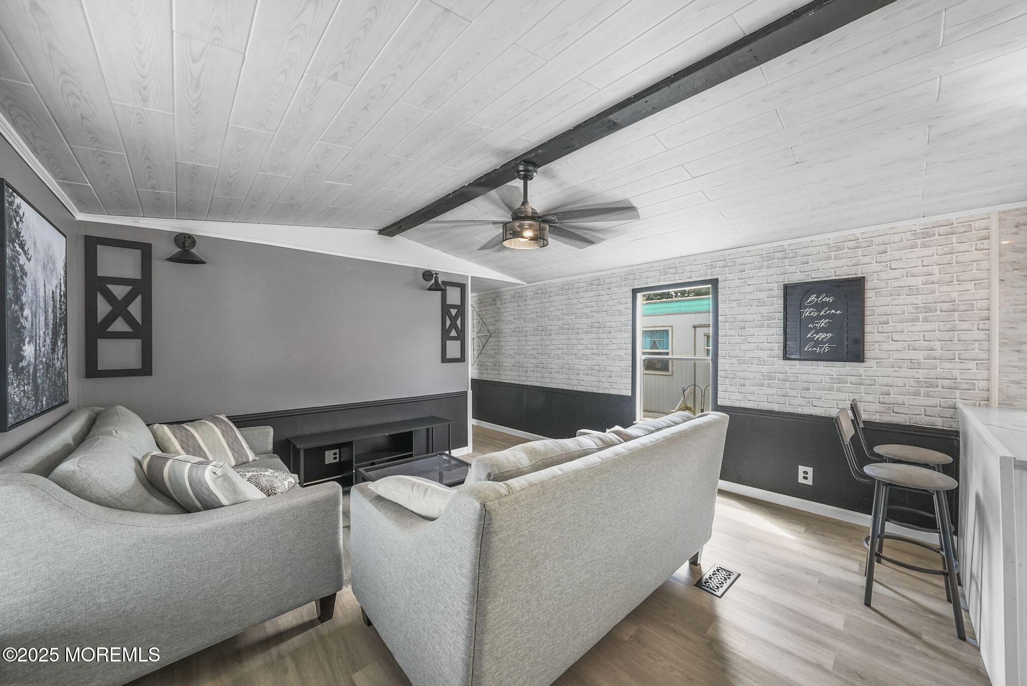 11 Avenue D