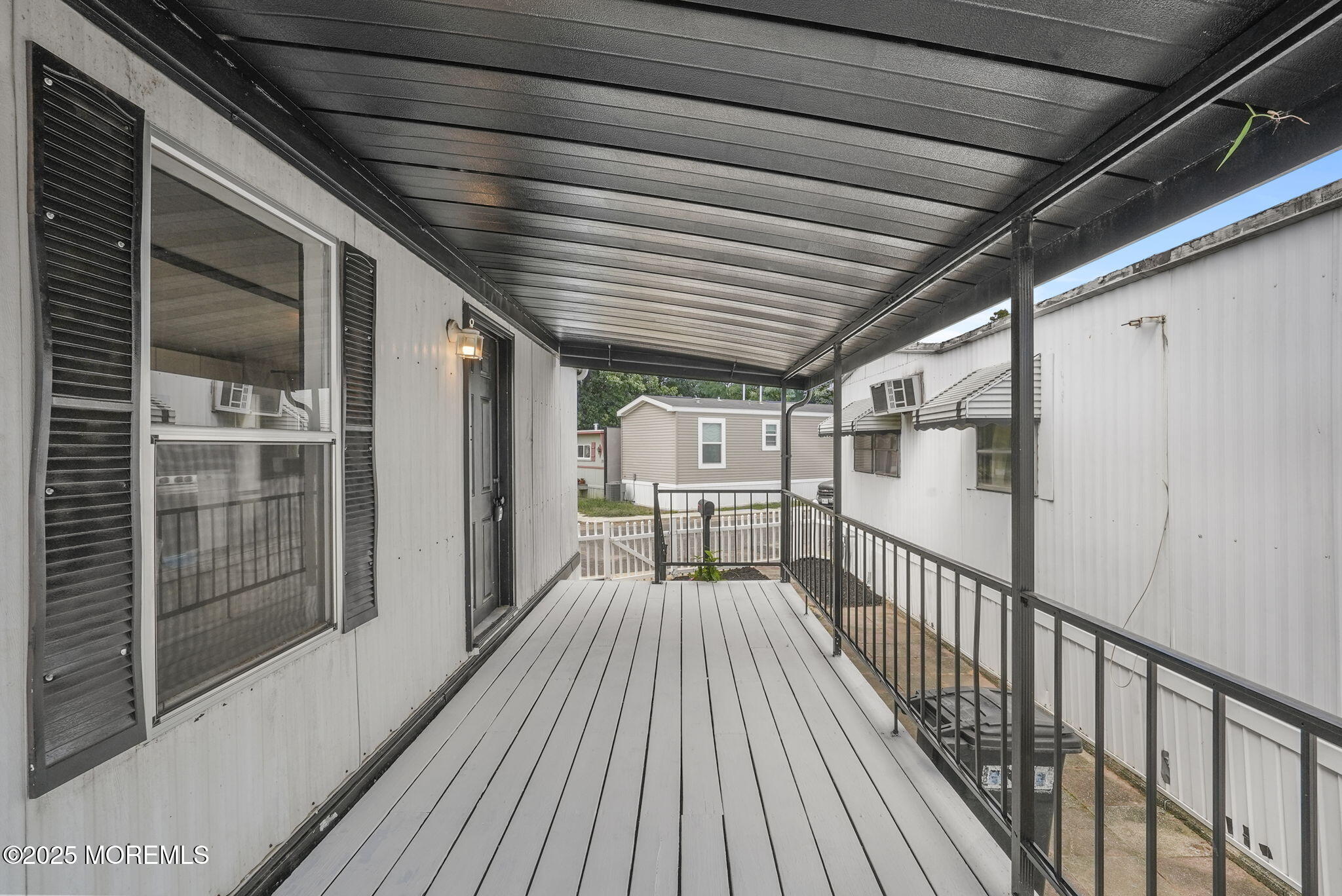 11 Avenue D