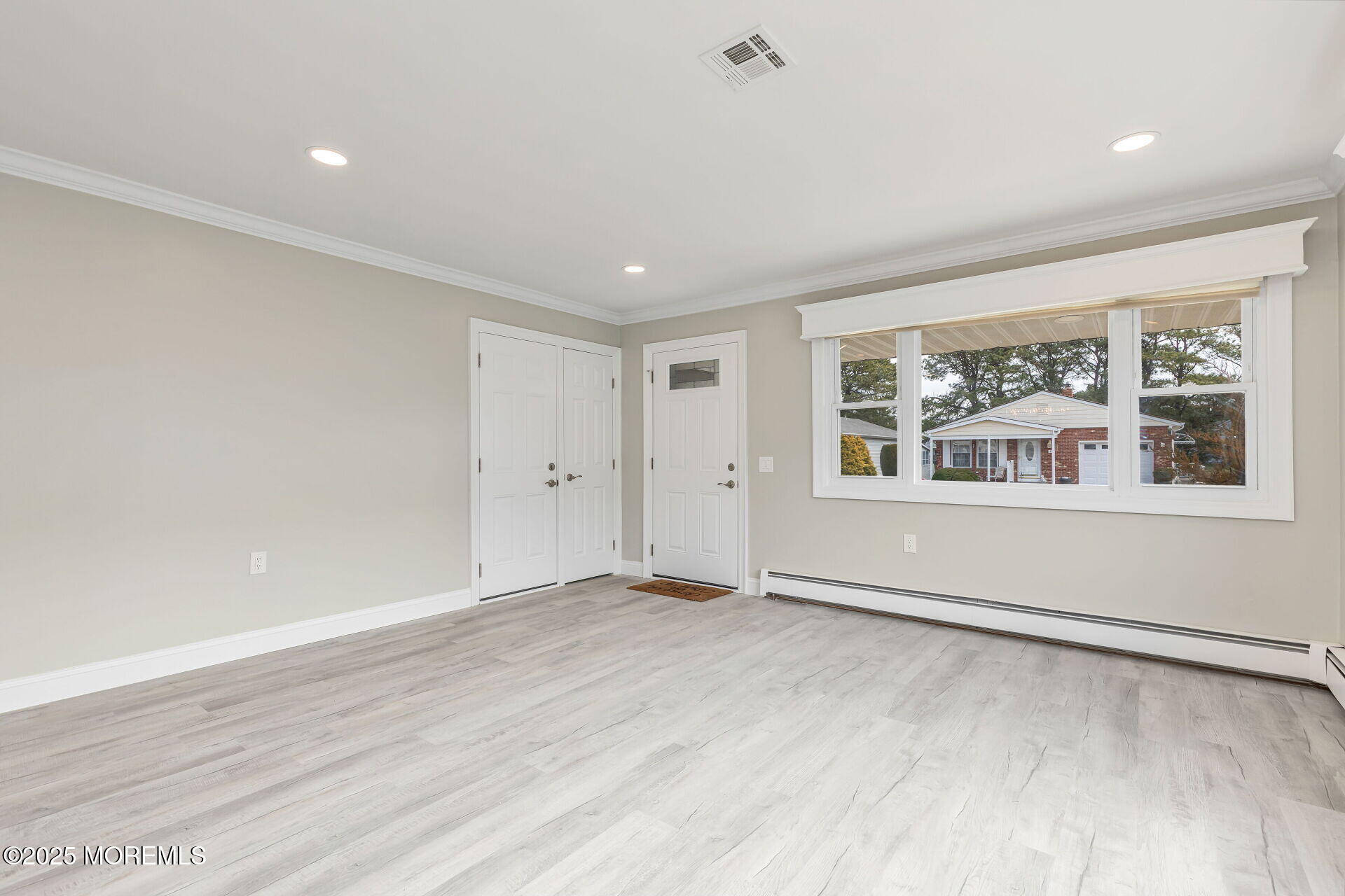 11 Camrose Street