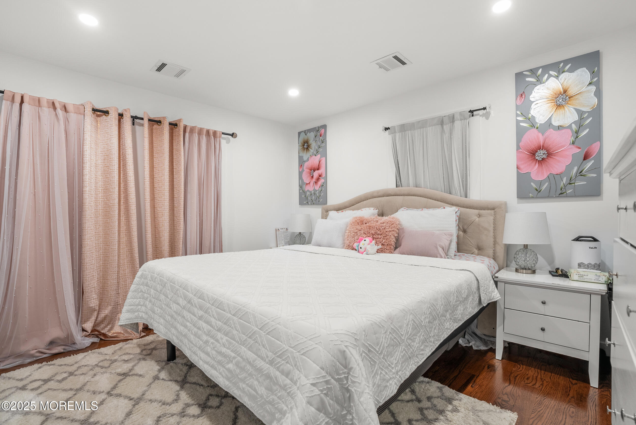 368 Shrewsbury Avenue