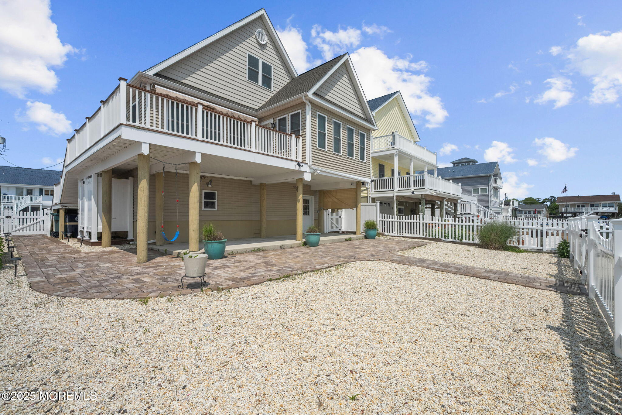10 Chesapeake Court