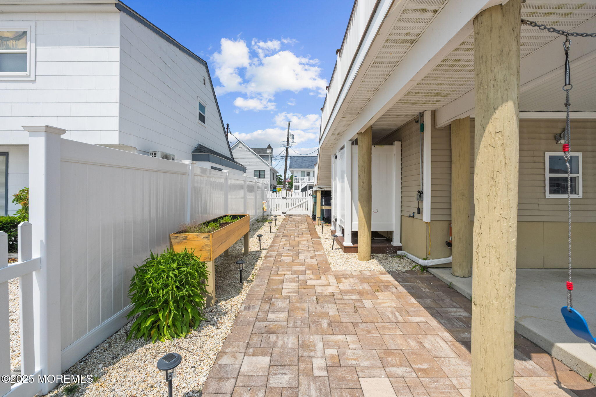 10 Chesapeake Court