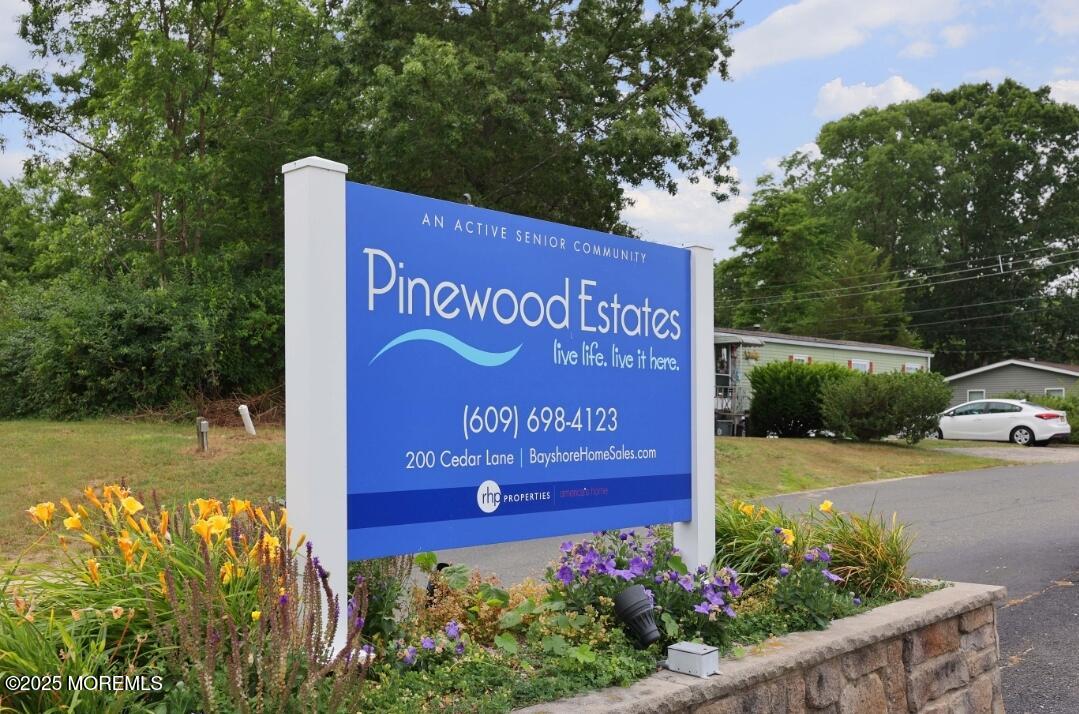 147 Redwood Drive