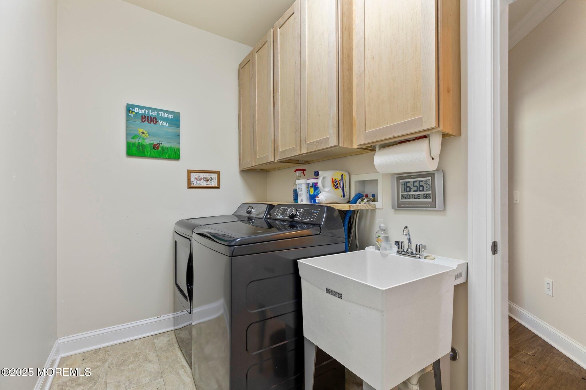 2 Haley Circle