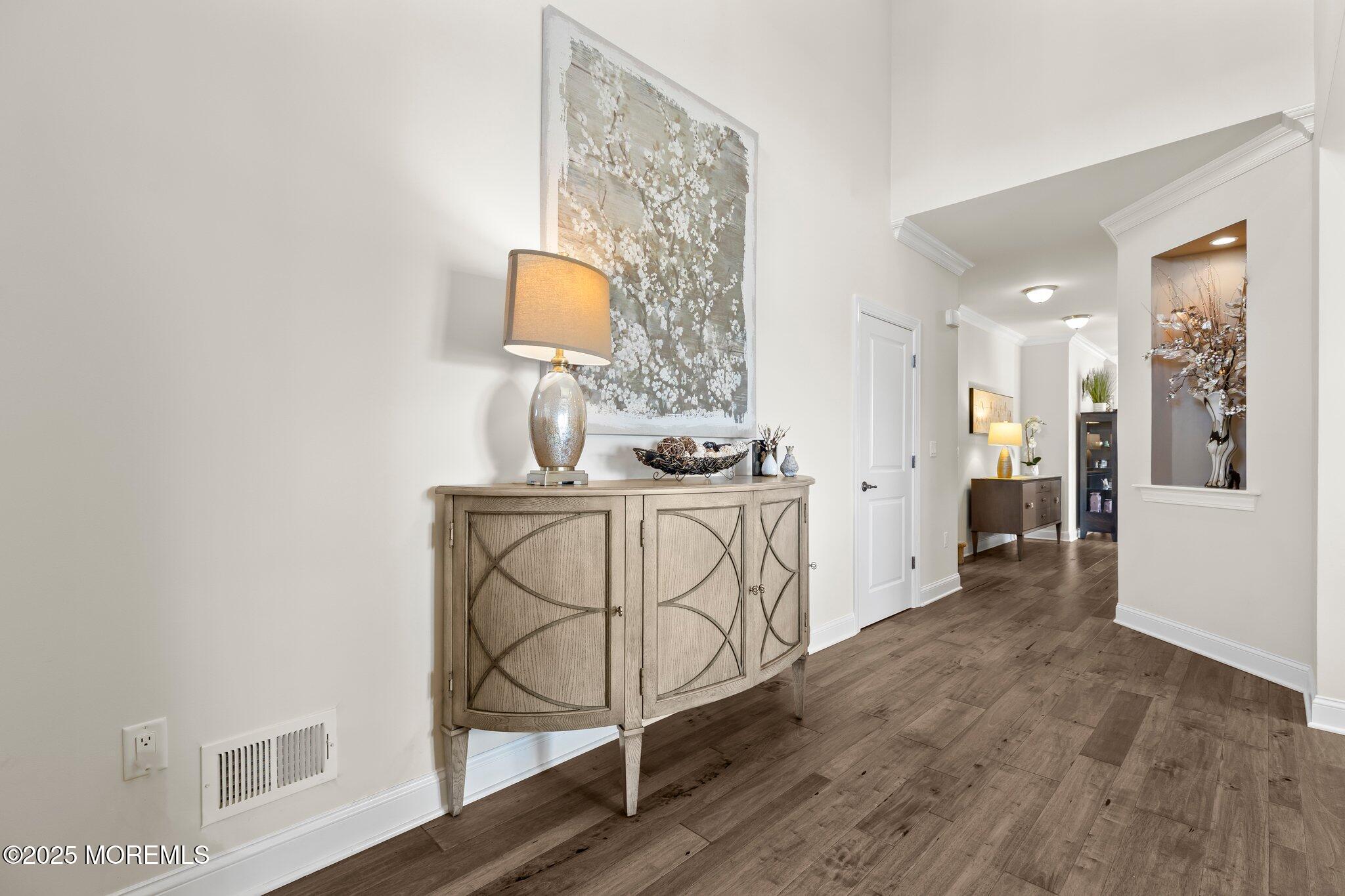 2 Haley Circle
