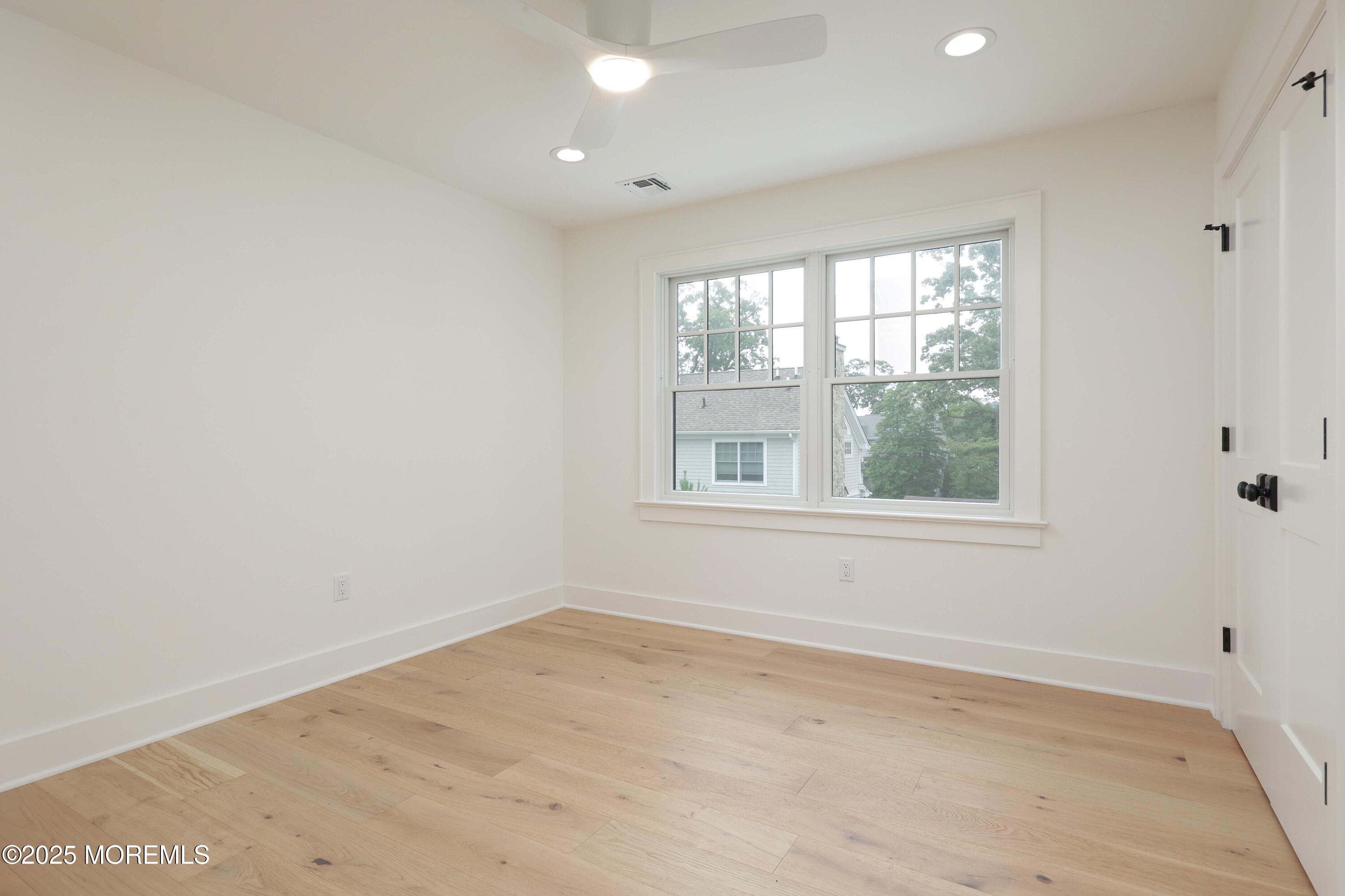 86 Black Point Road