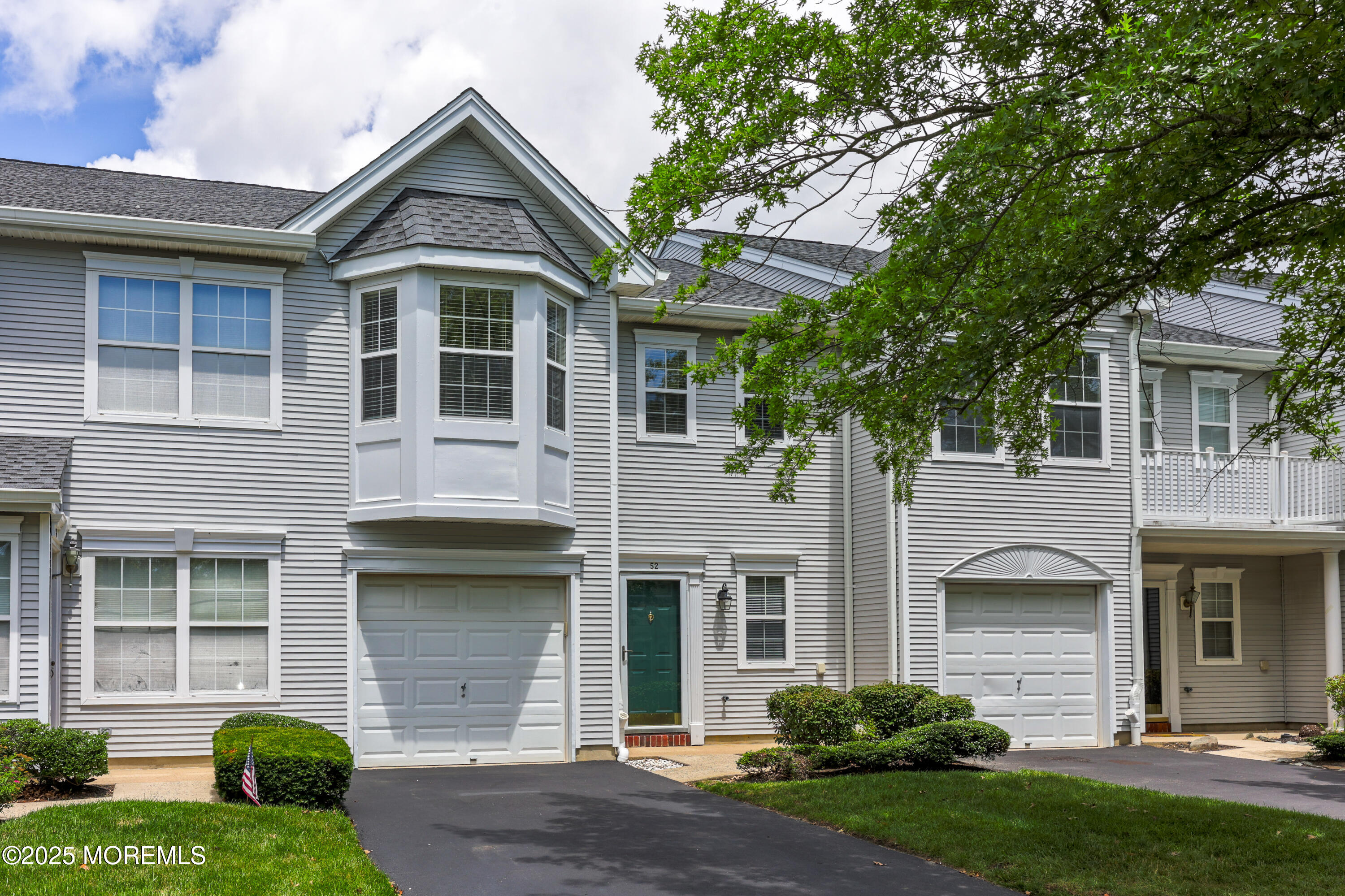 52 Picket Place, 1000