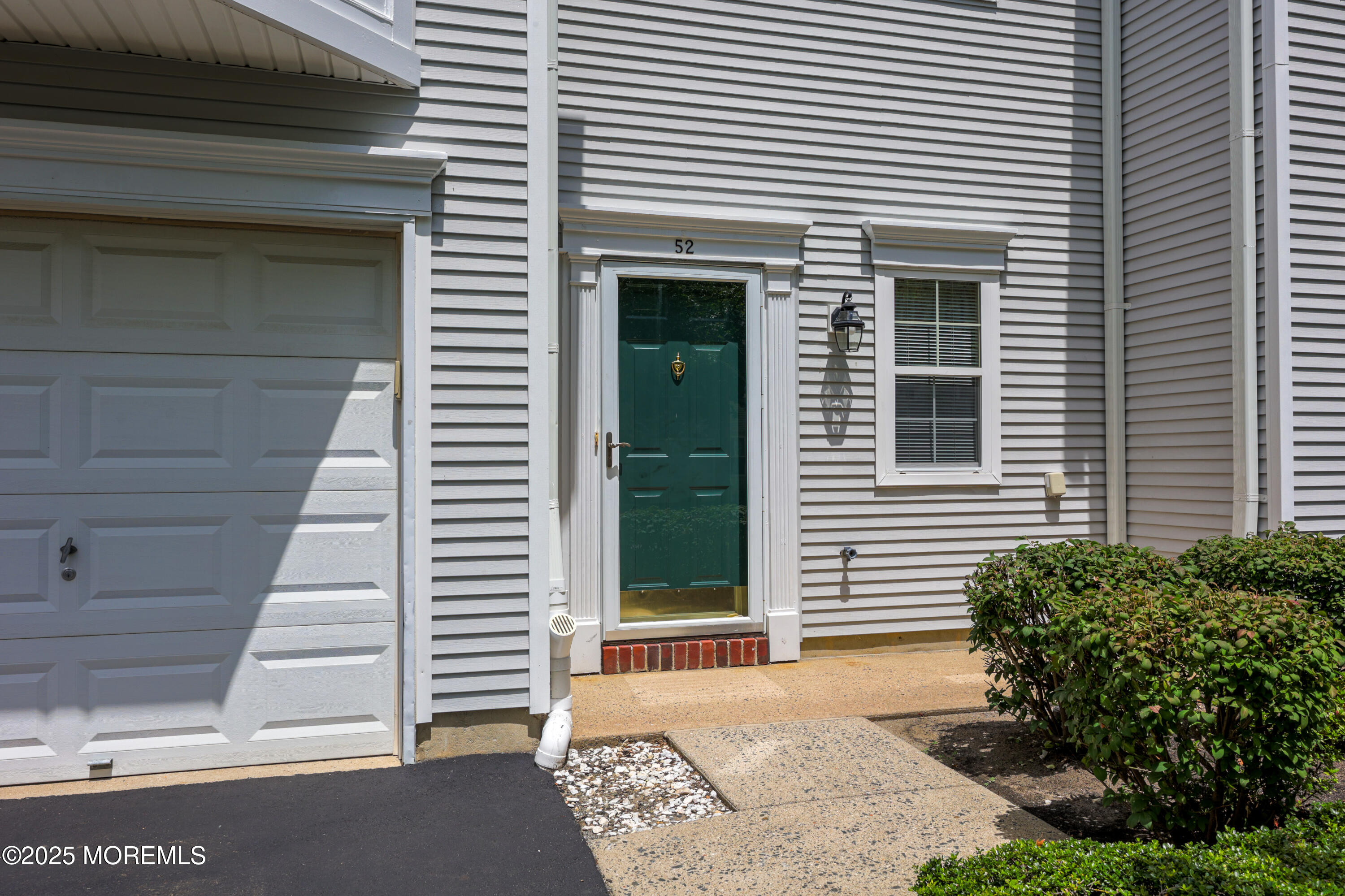 52 Picket Place, 1000