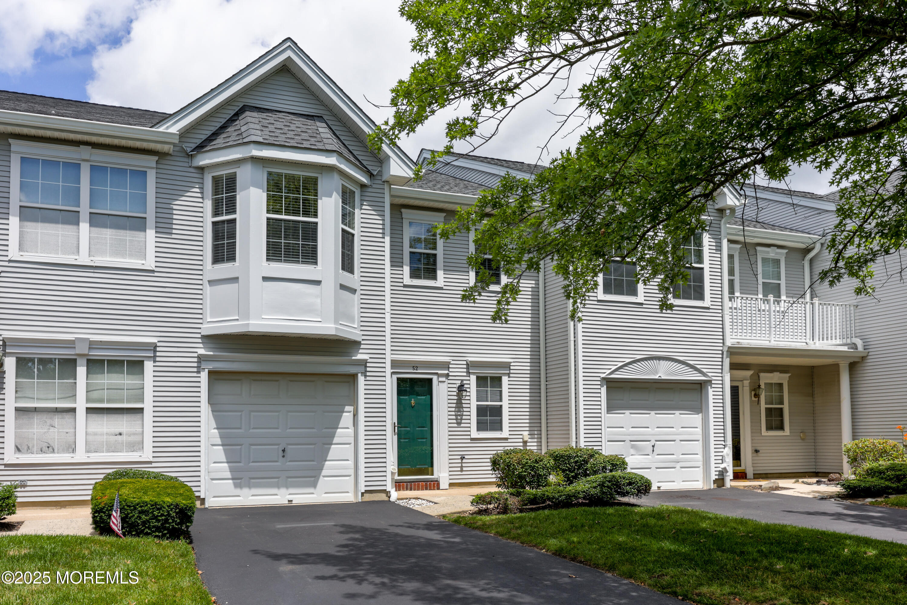 52 Picket Place, 1000