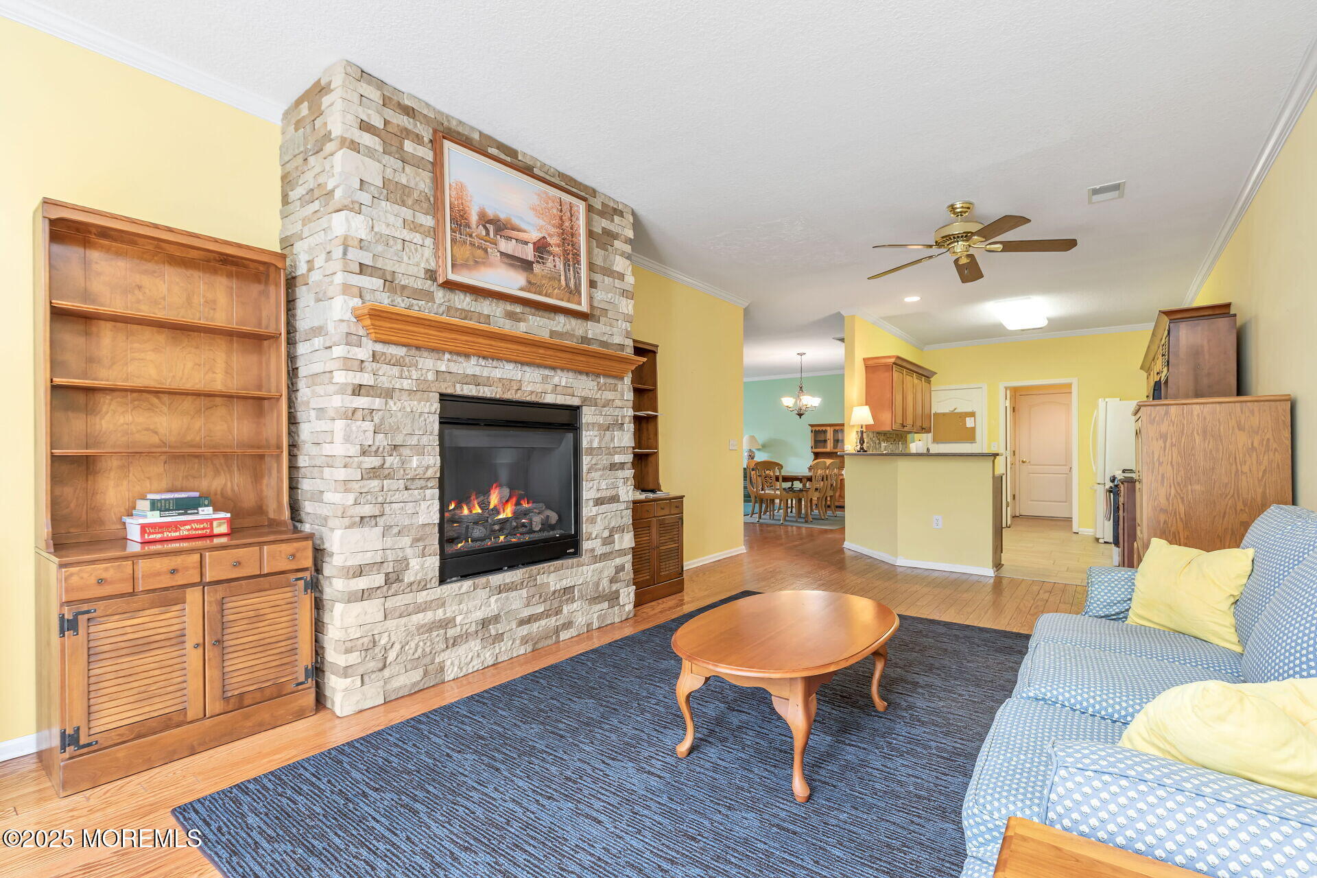 47 Golden Willows Avenue