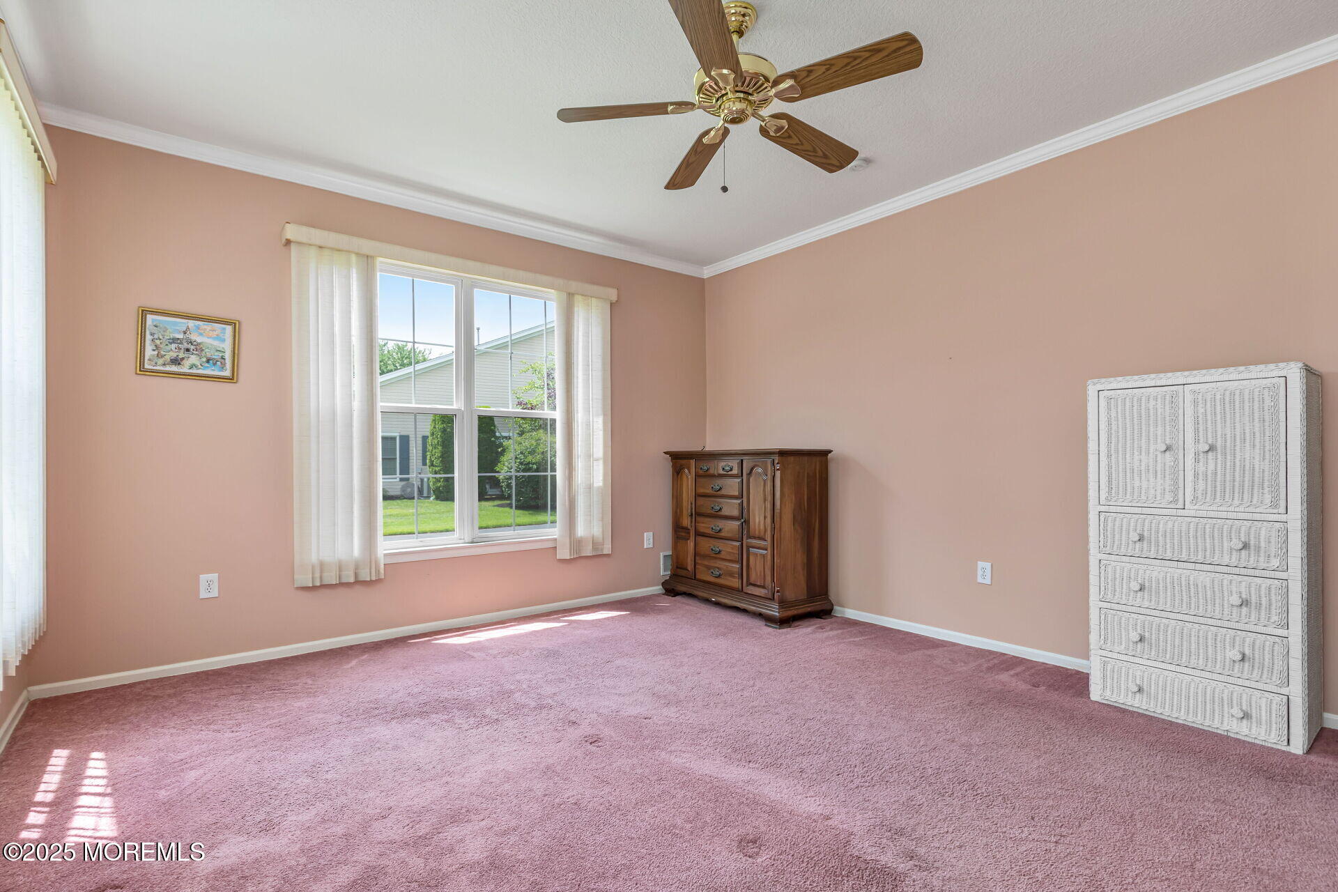 47 Golden Willows Avenue