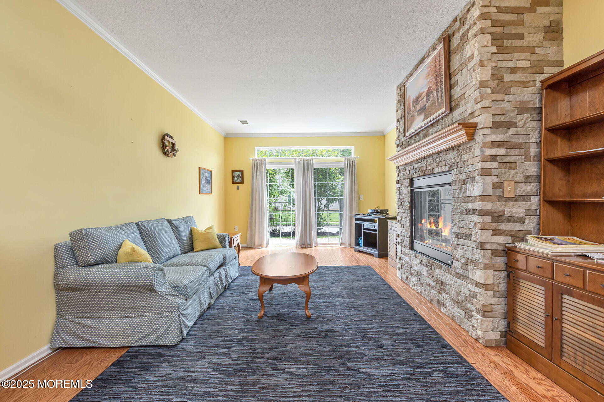 47 Golden Willows Avenue