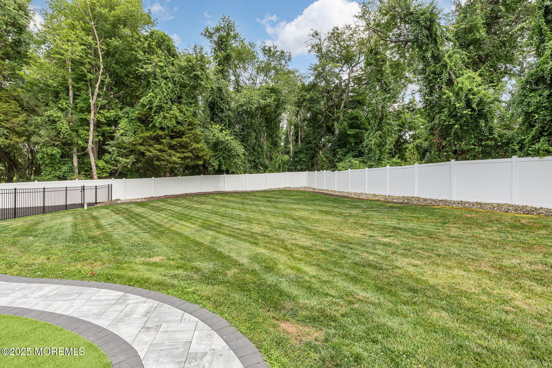 212 Millstone Road