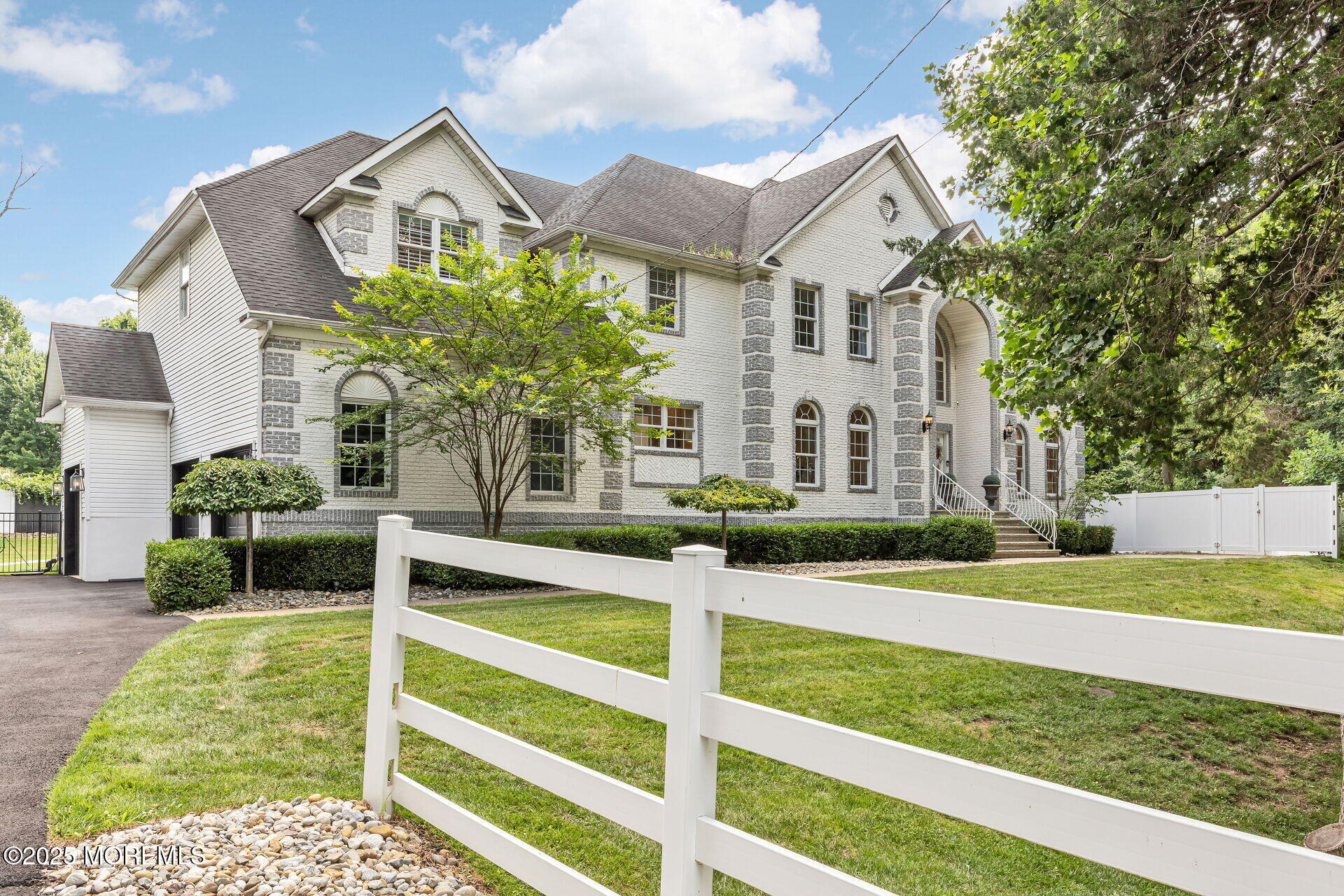 212 Millstone Road