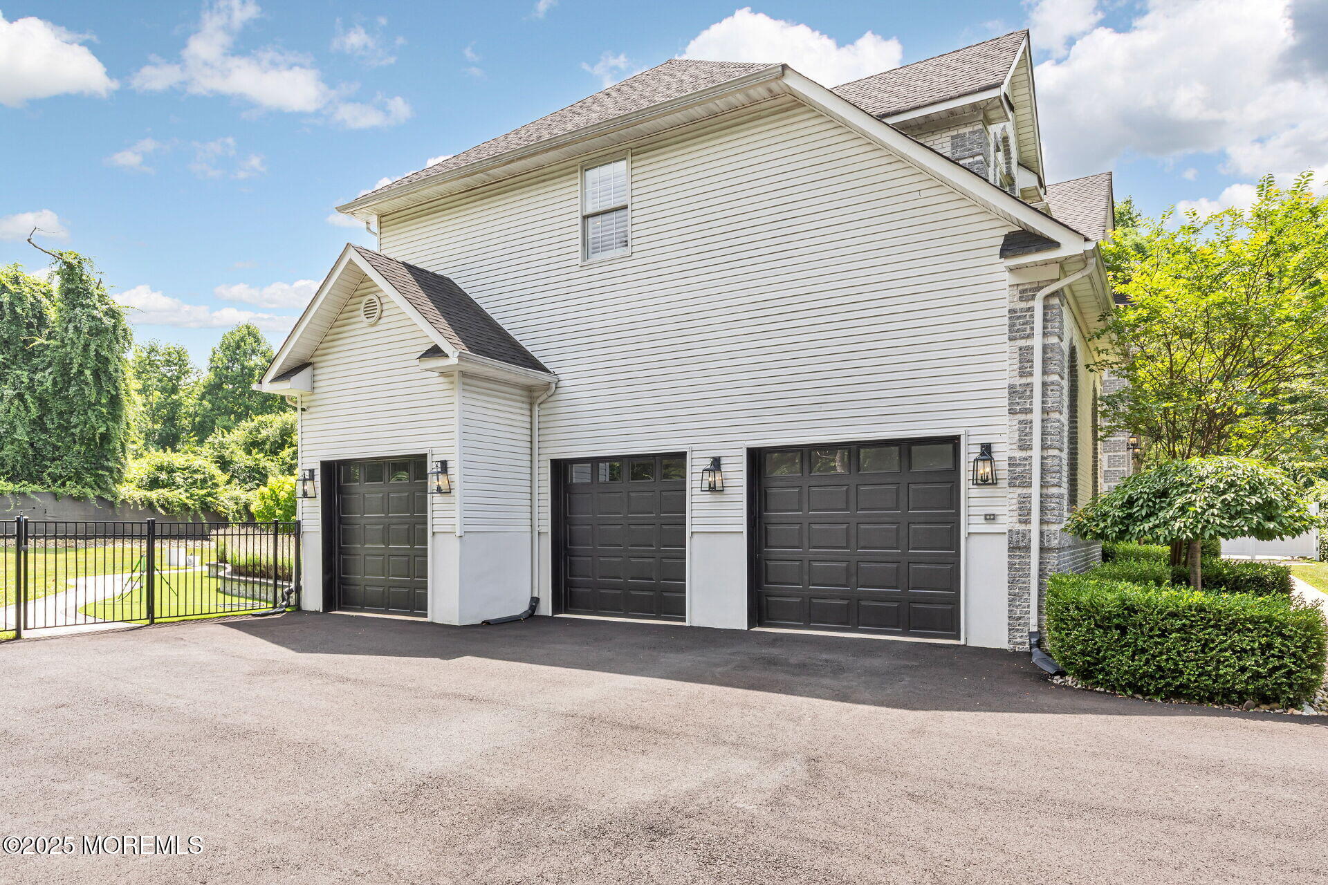 212 Millstone Road