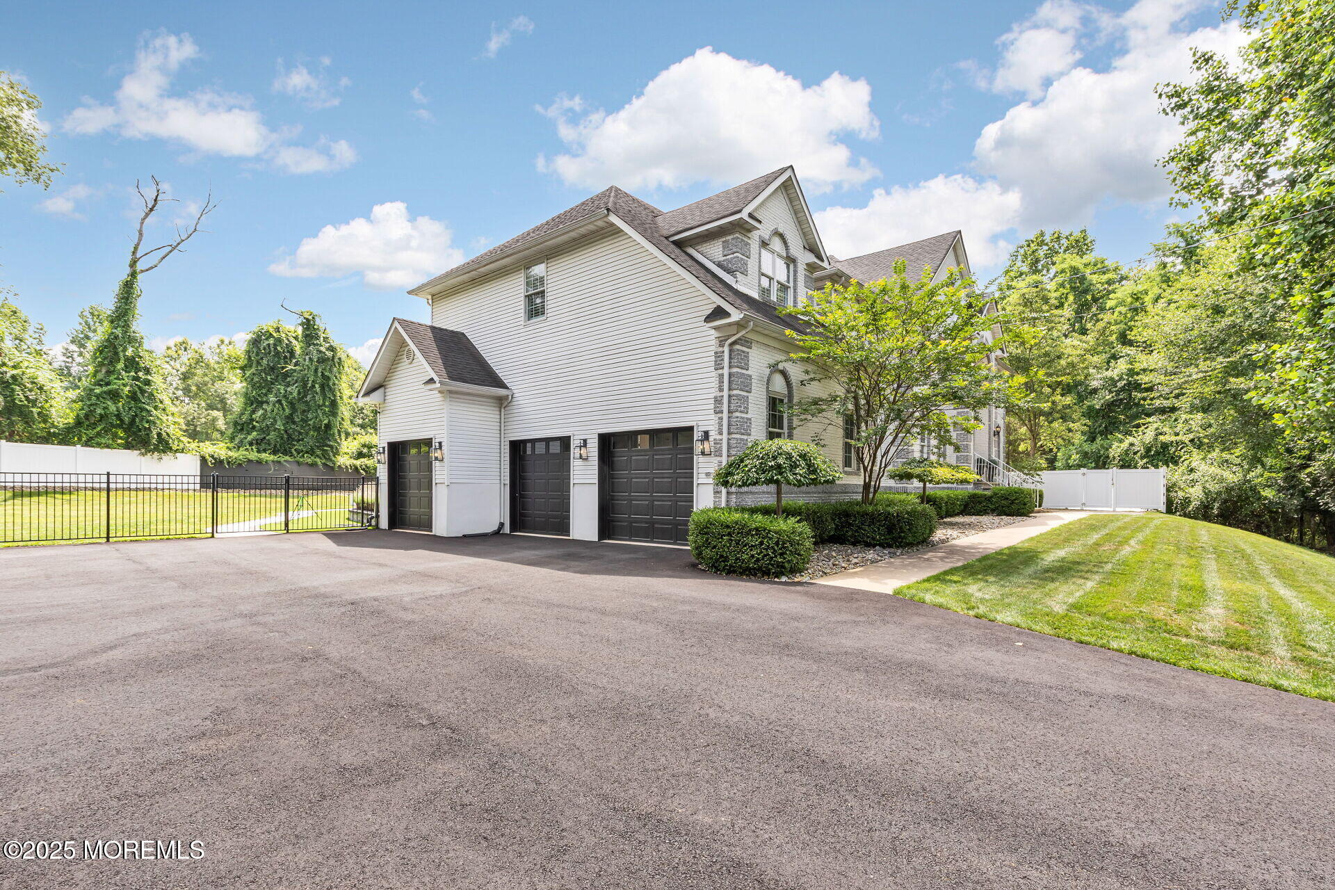 212 Millstone Road