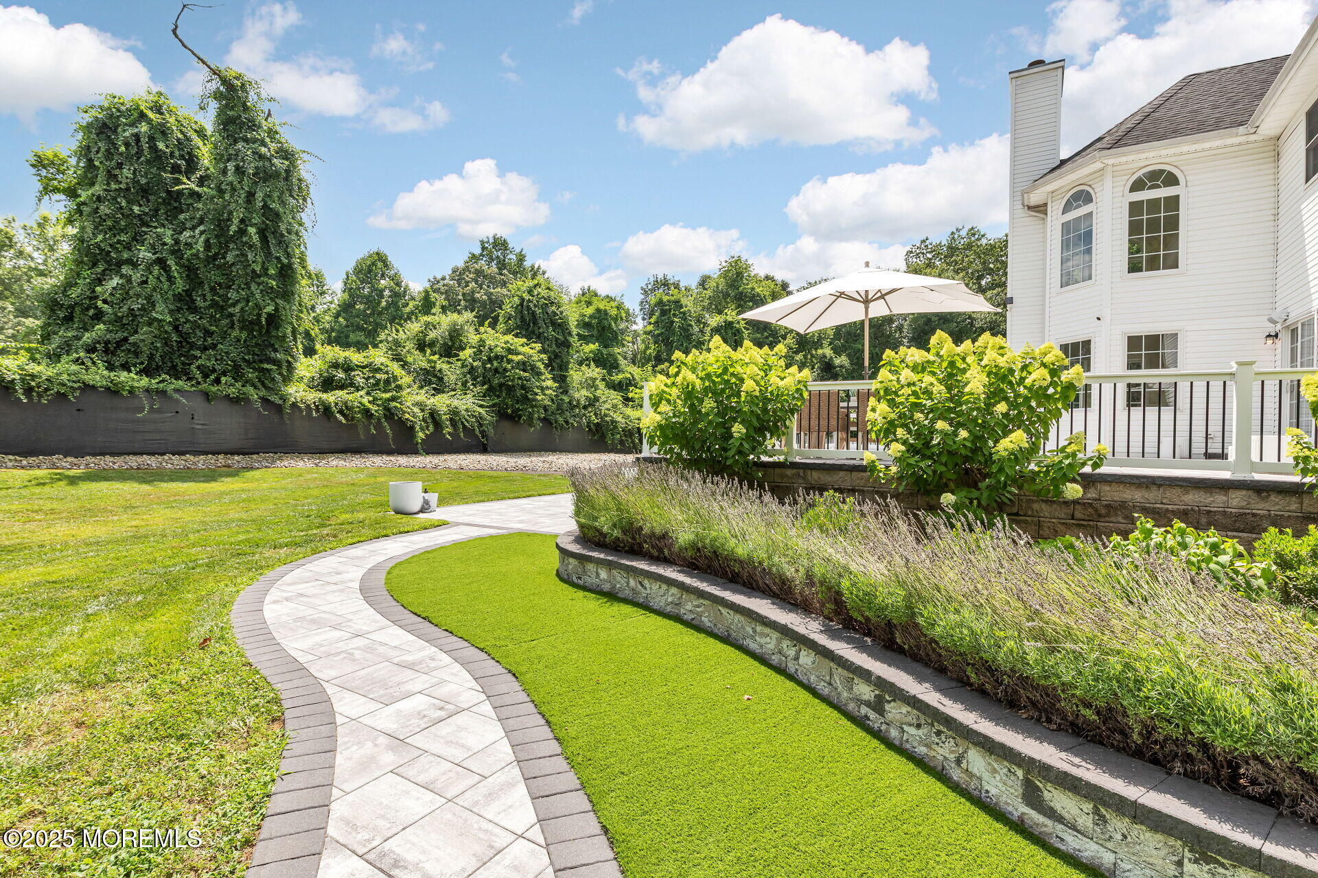 212 Millstone Road