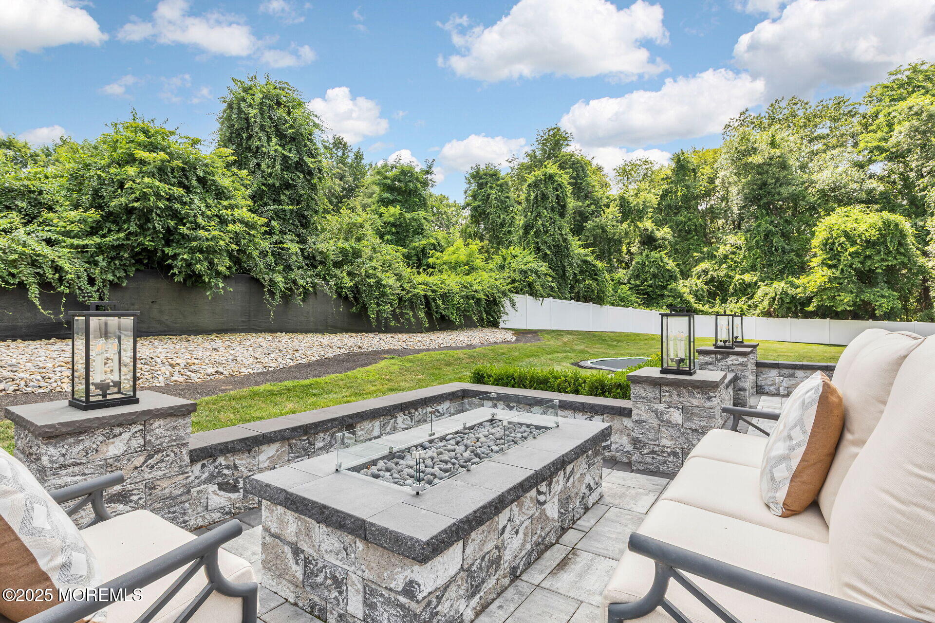 212 Millstone Road