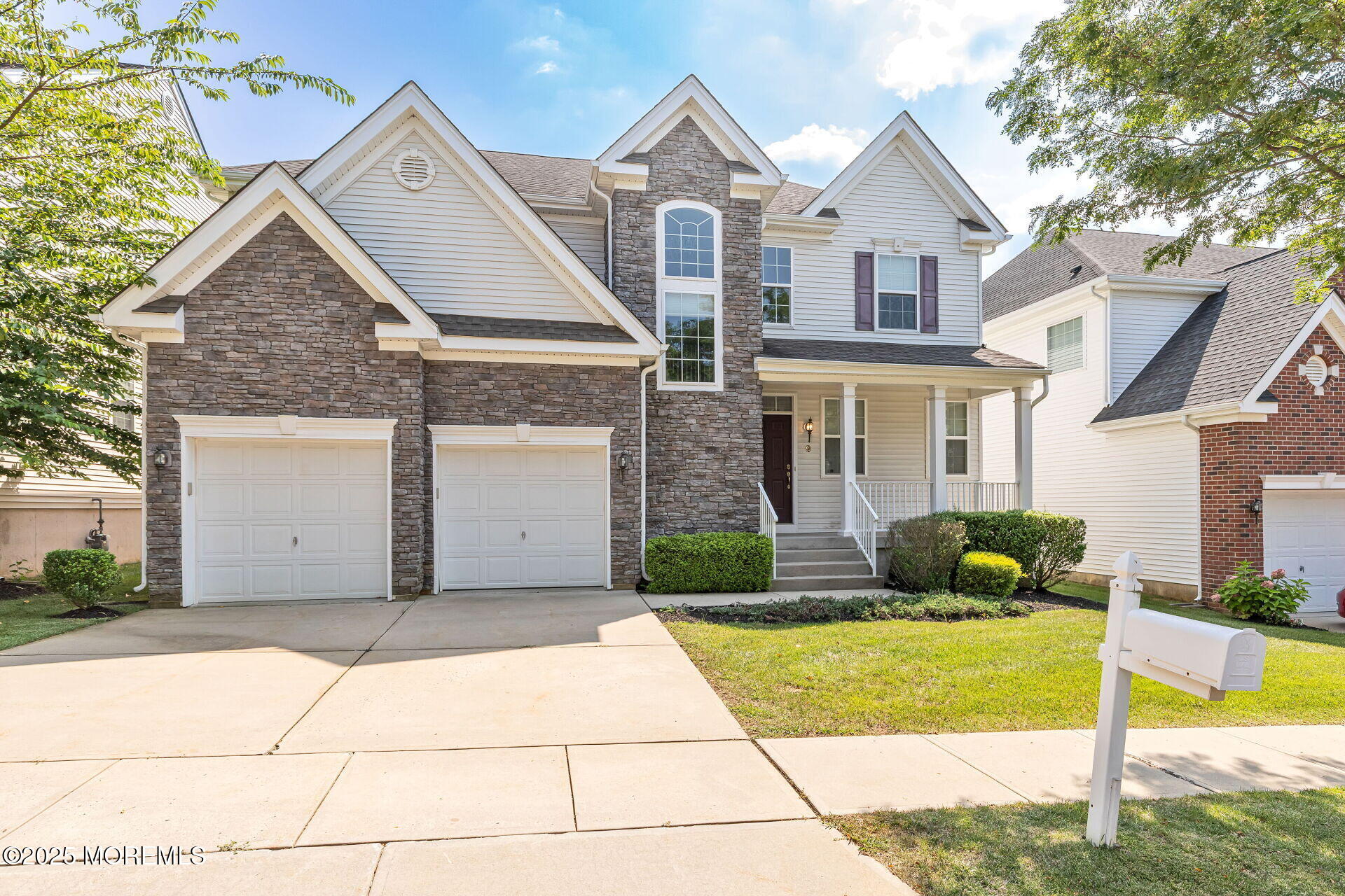 9 Feakes Drive
