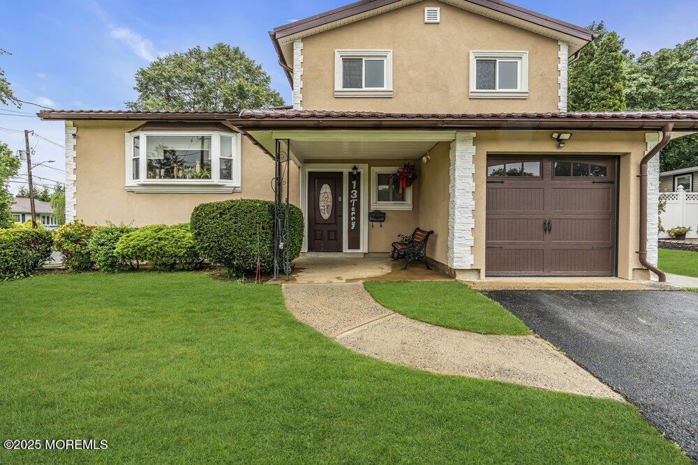 13 Terry Avenue