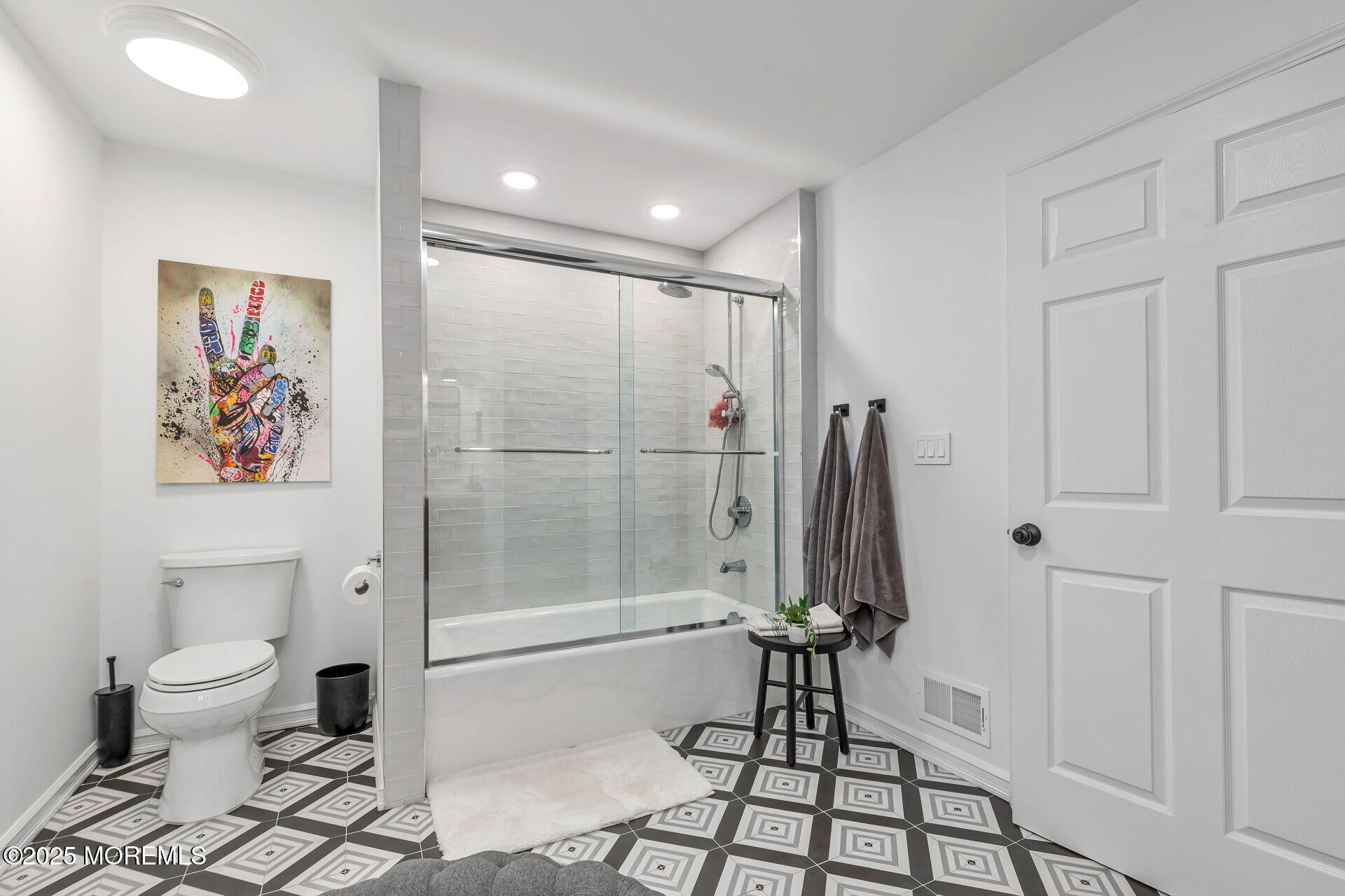 3 Ardmore Place