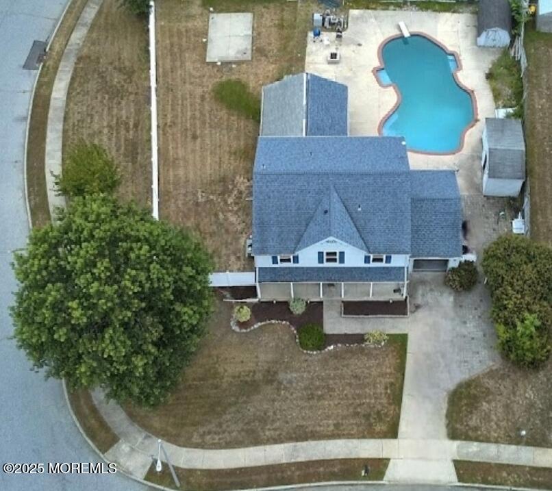 34 Vance Avenue
