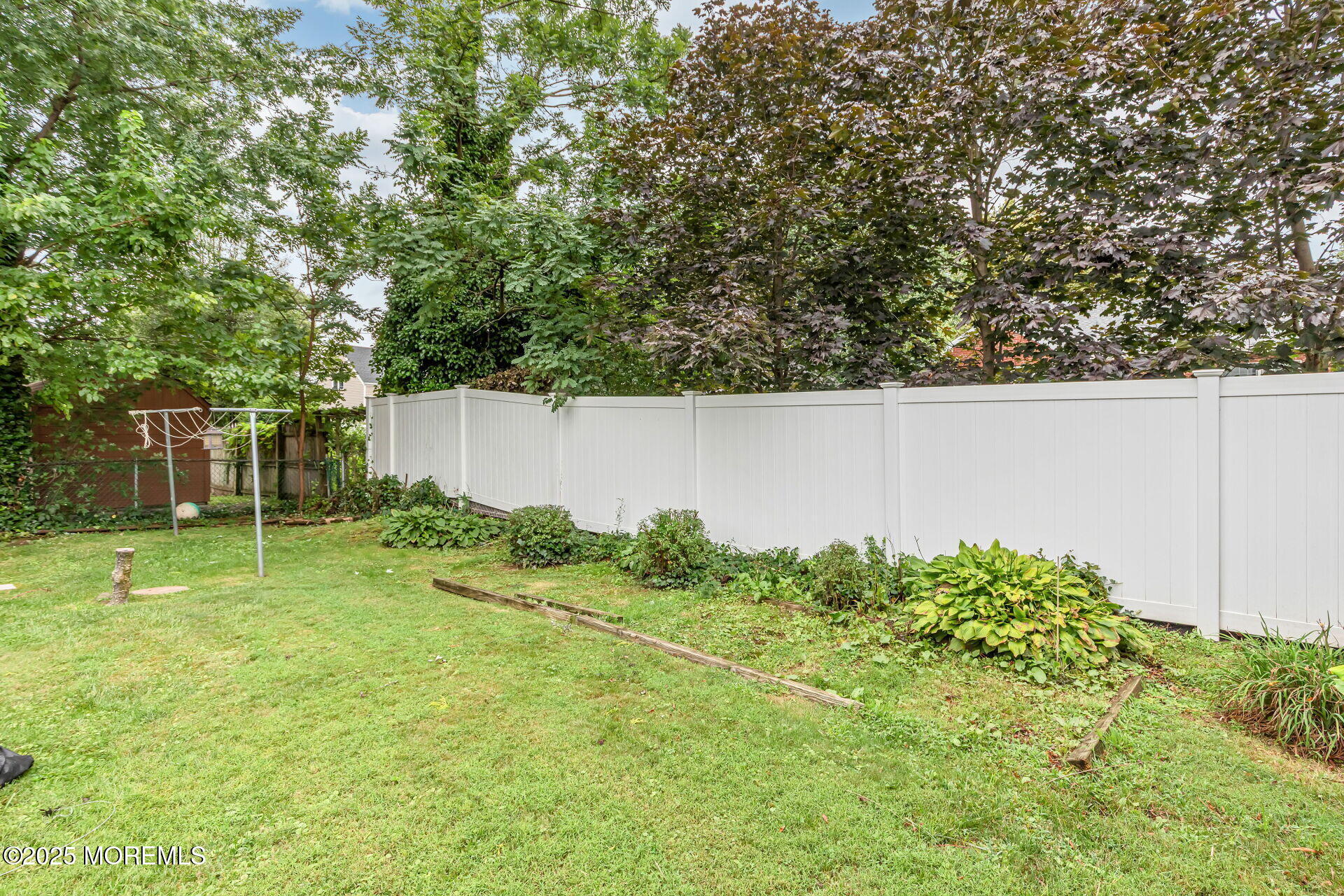 587 Linden Avenue