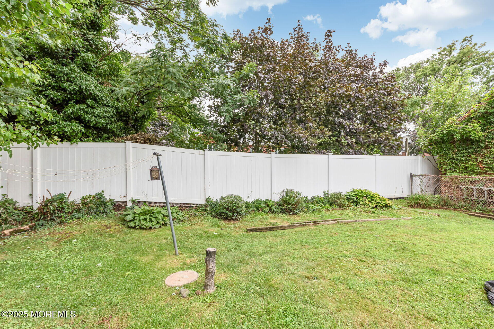 587 Linden Avenue