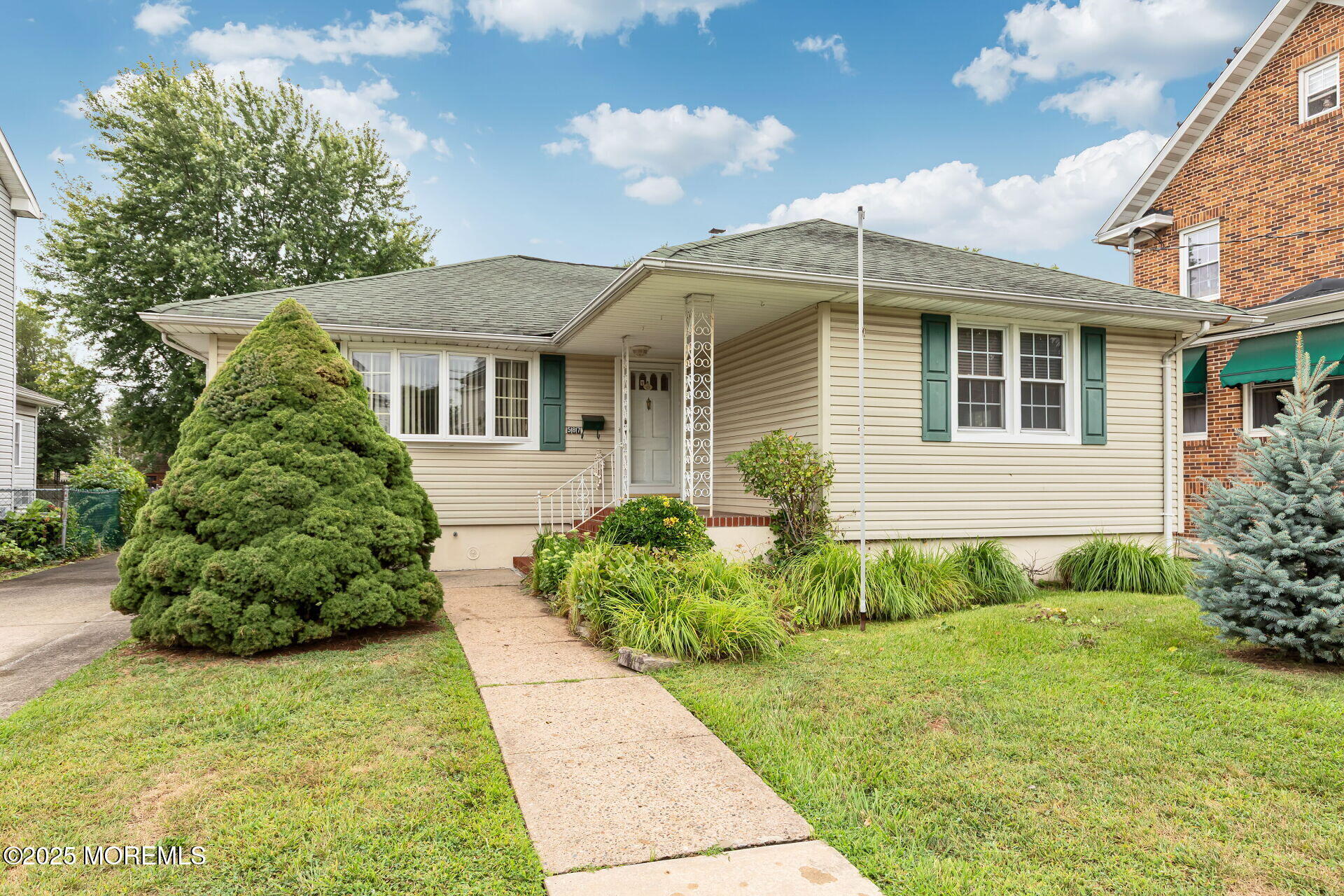 587 Linden Avenue