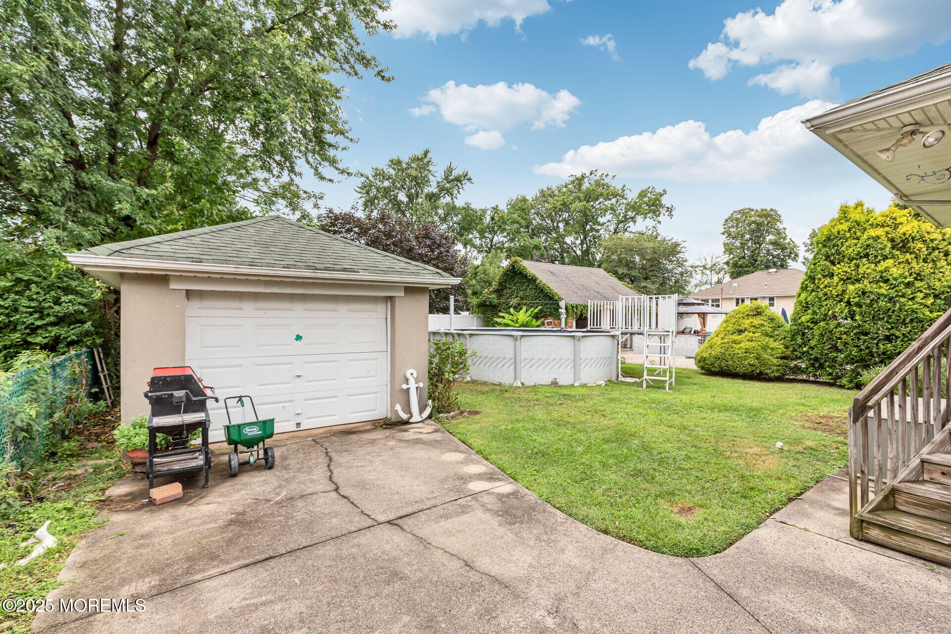 587 Linden Avenue