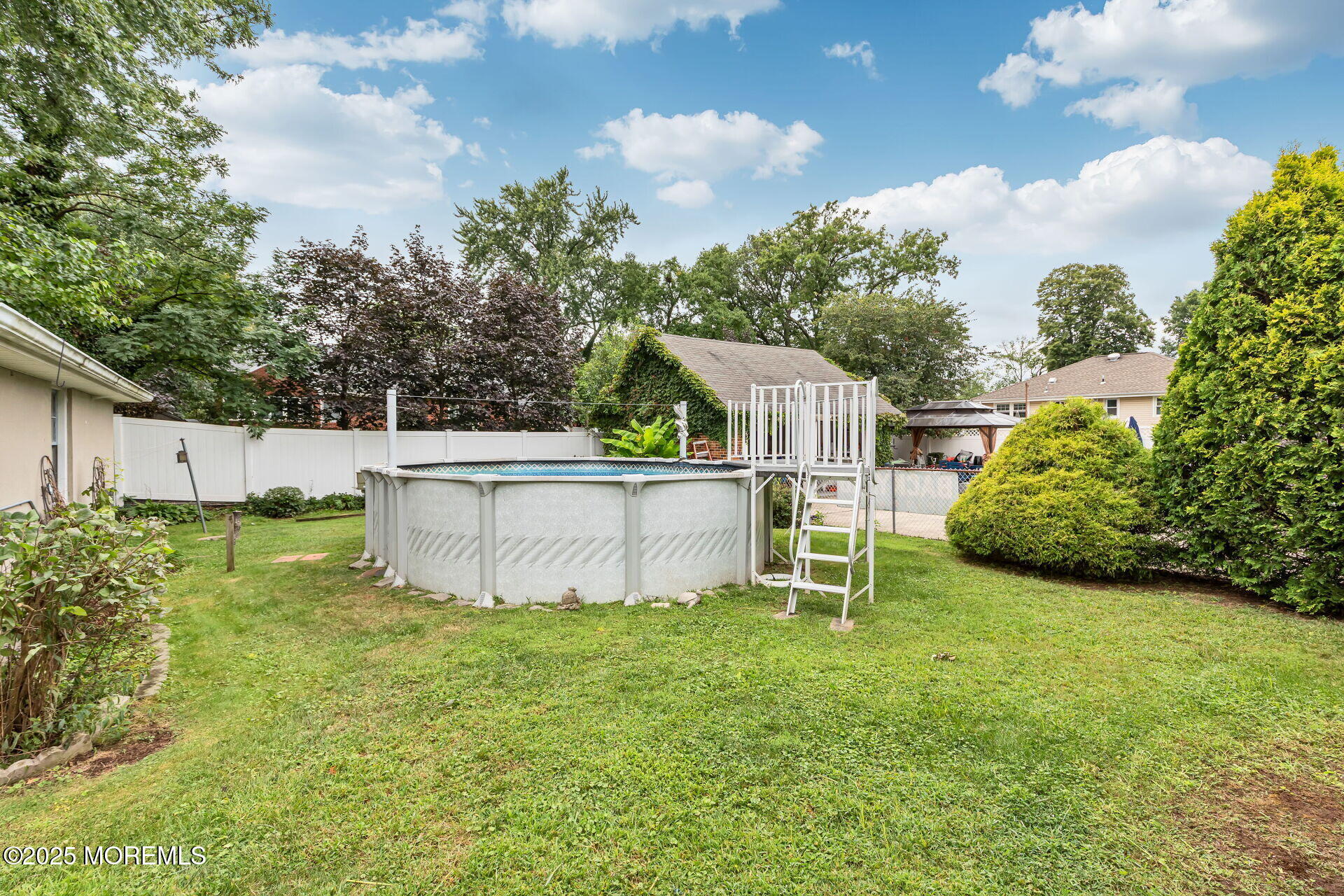 587 Linden Avenue