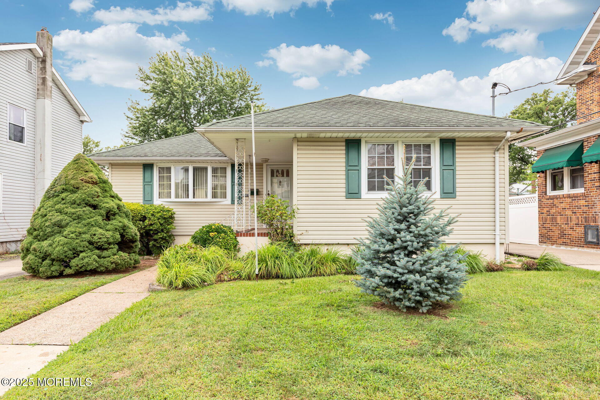 587 Linden Avenue