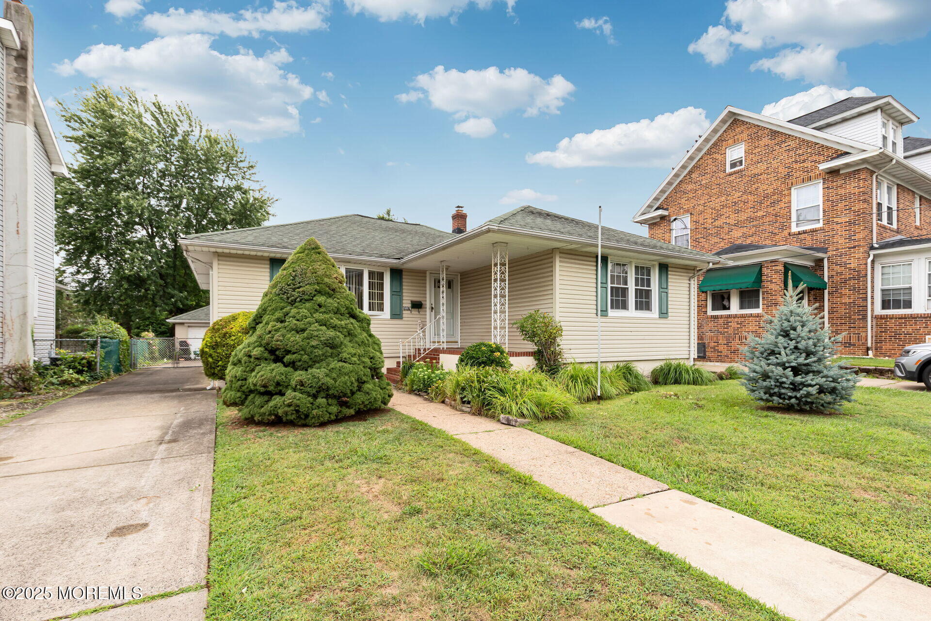 587 Linden Avenue