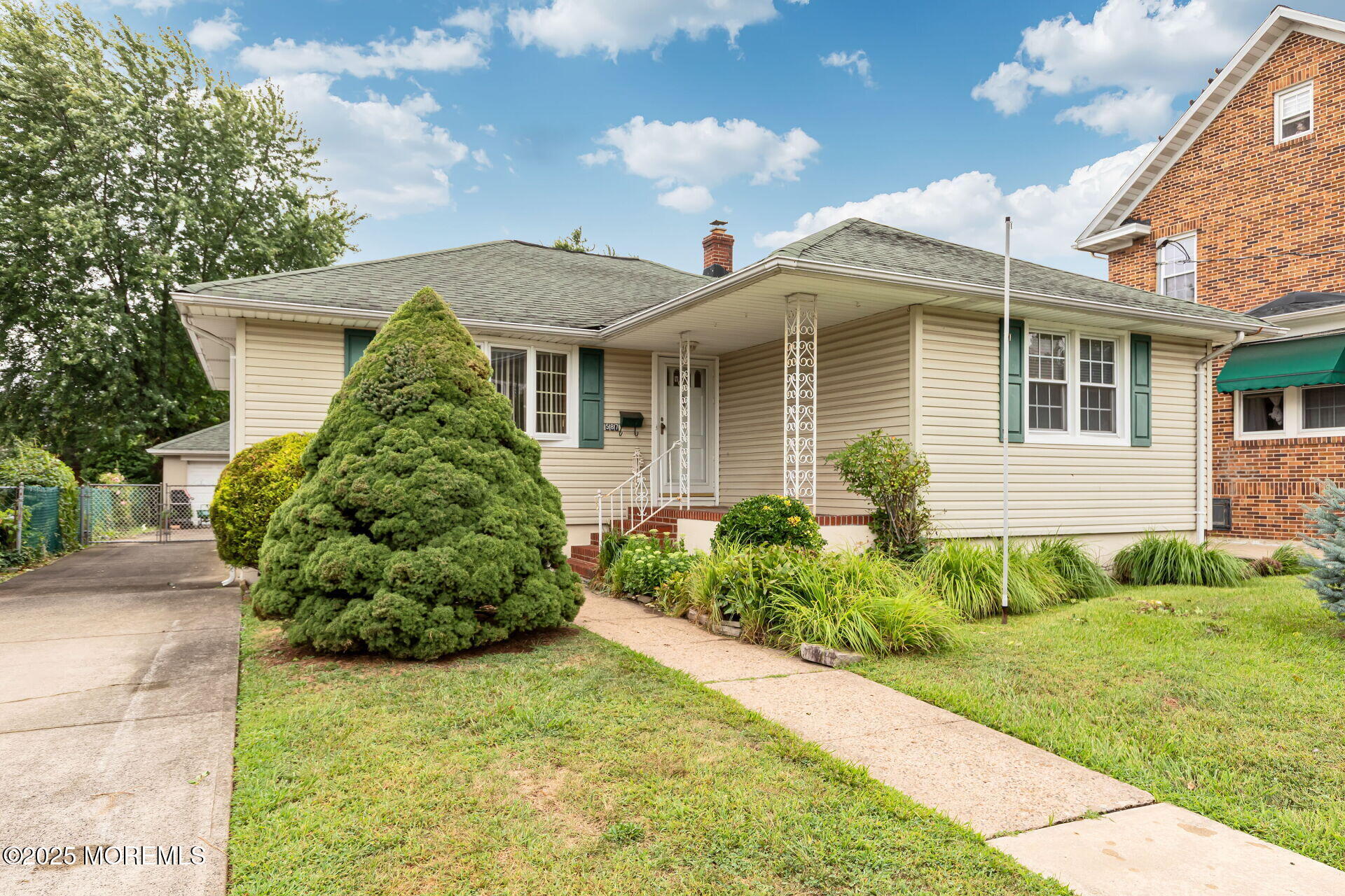 587 Linden Avenue
