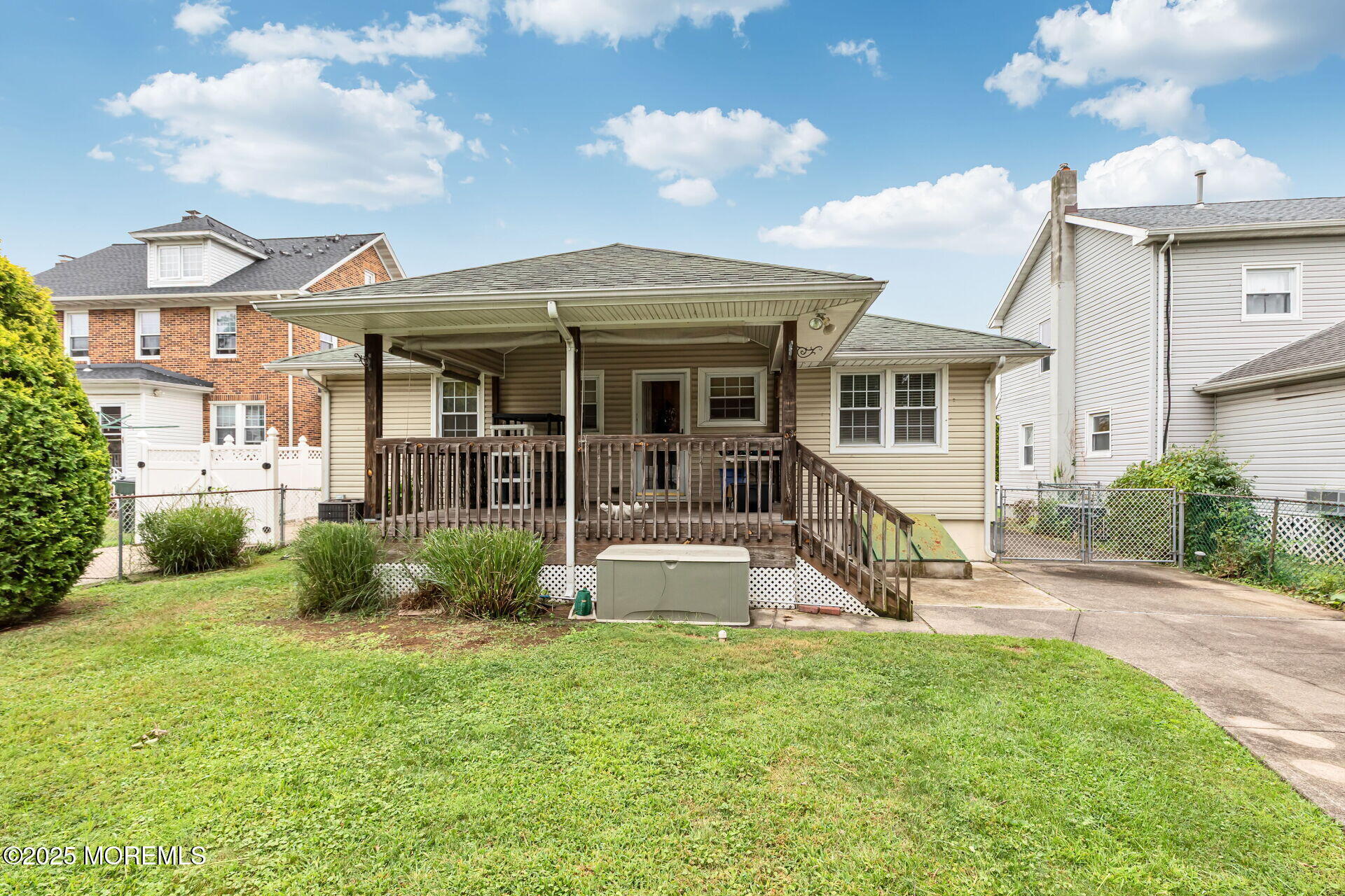 587 Linden Avenue