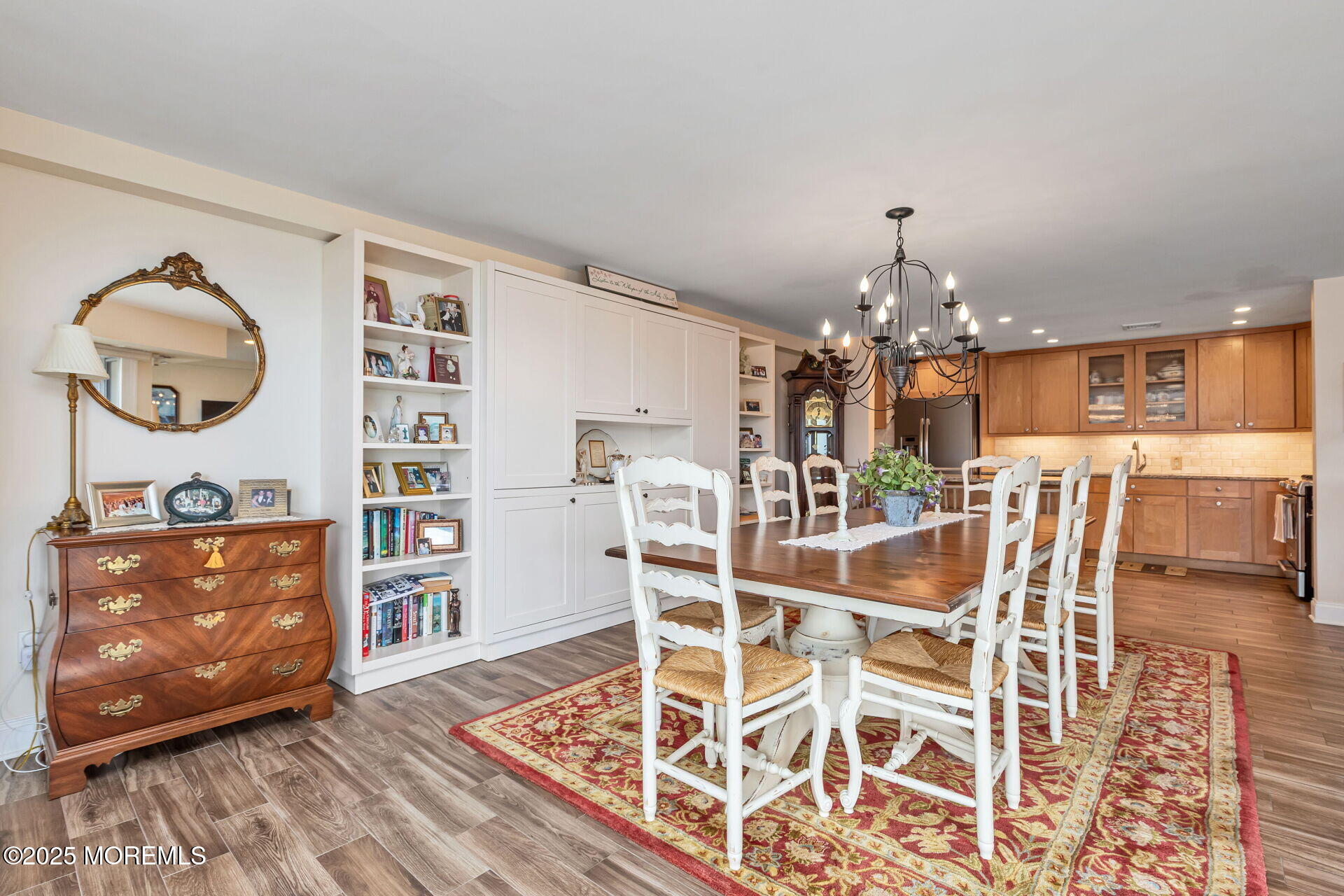 525 Ocean Boulevard, 206