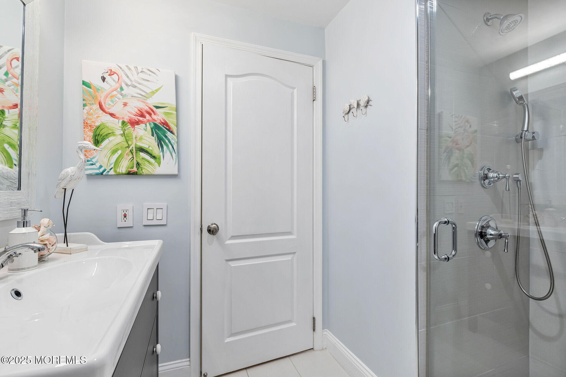 525 Ocean Boulevard, 206