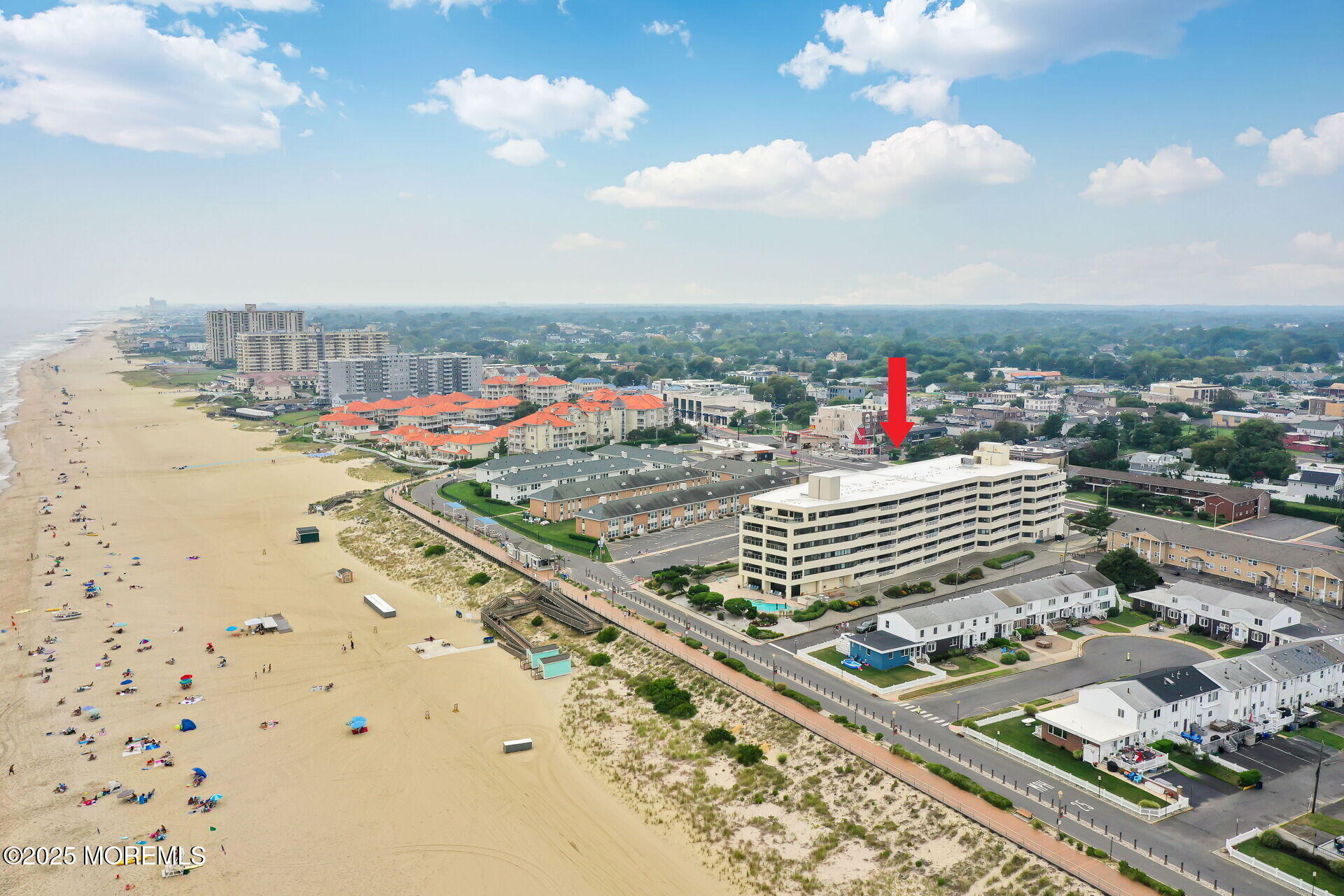 525 Ocean Boulevard, 206