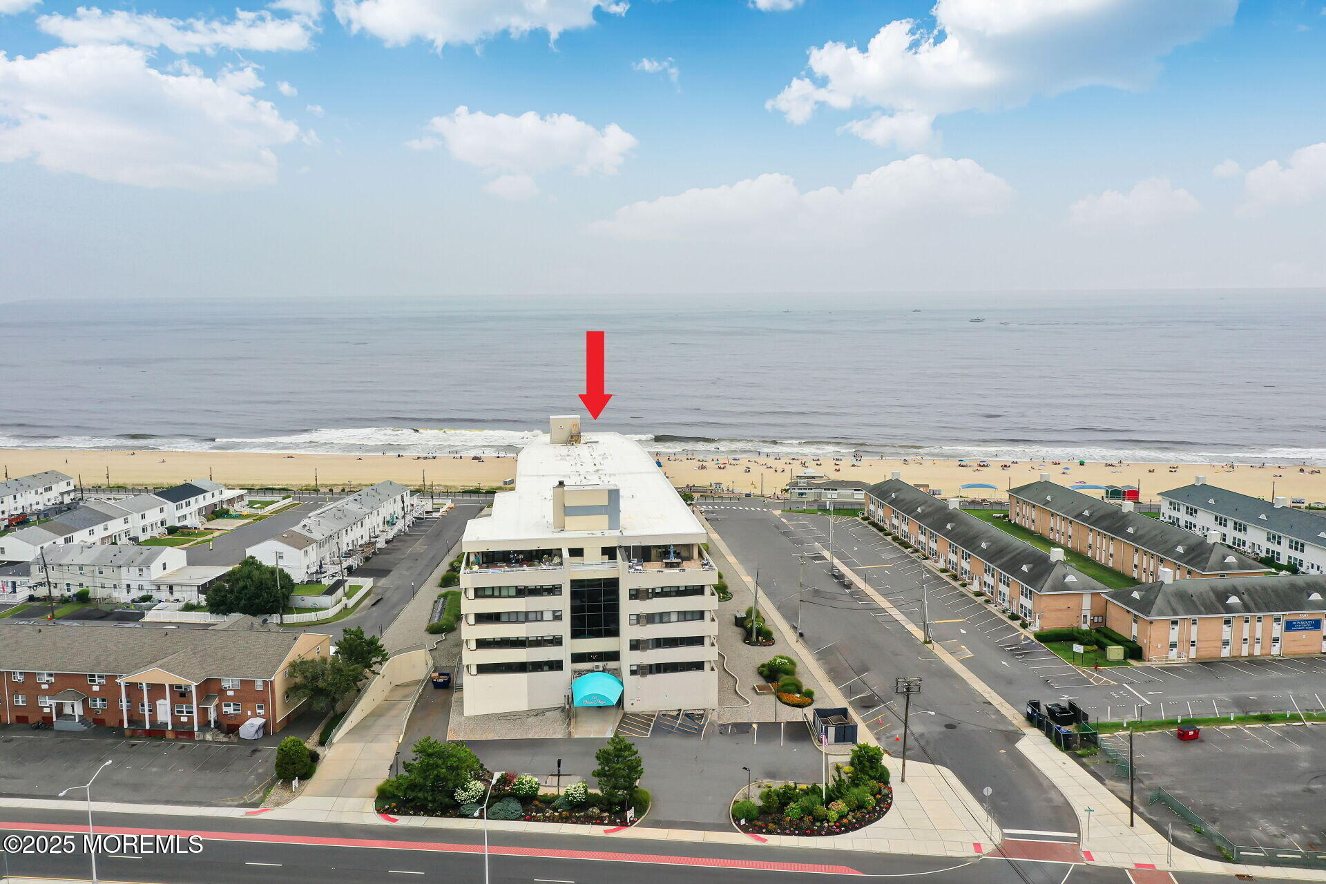 525 Ocean Boulevard, 206