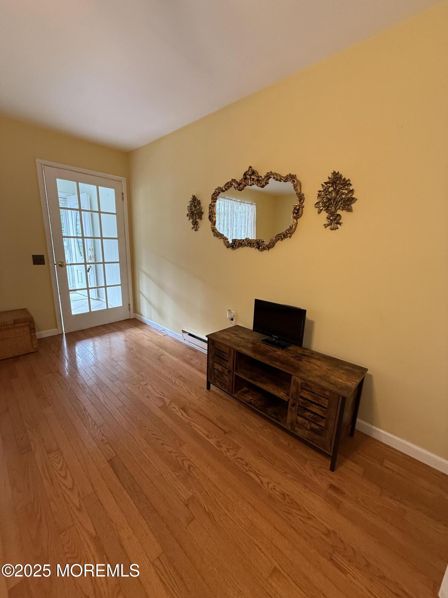 51 Independence Parkway, B