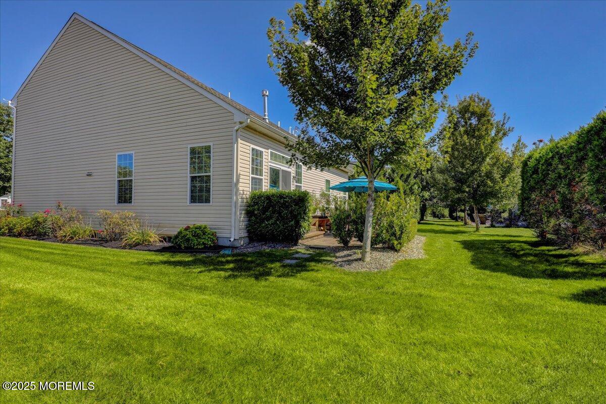 22 Jumping Brook Drive