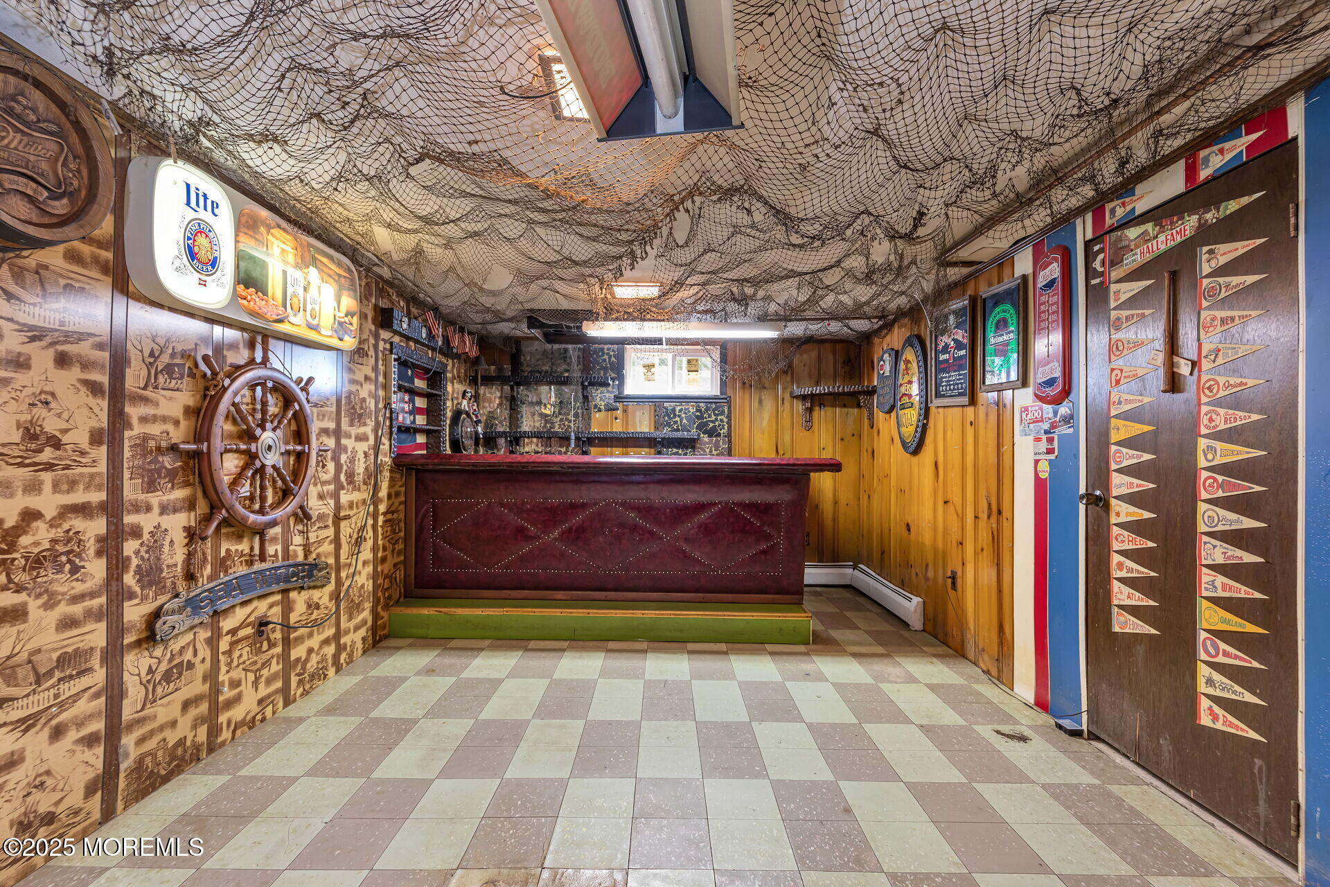 31 N Clark Street