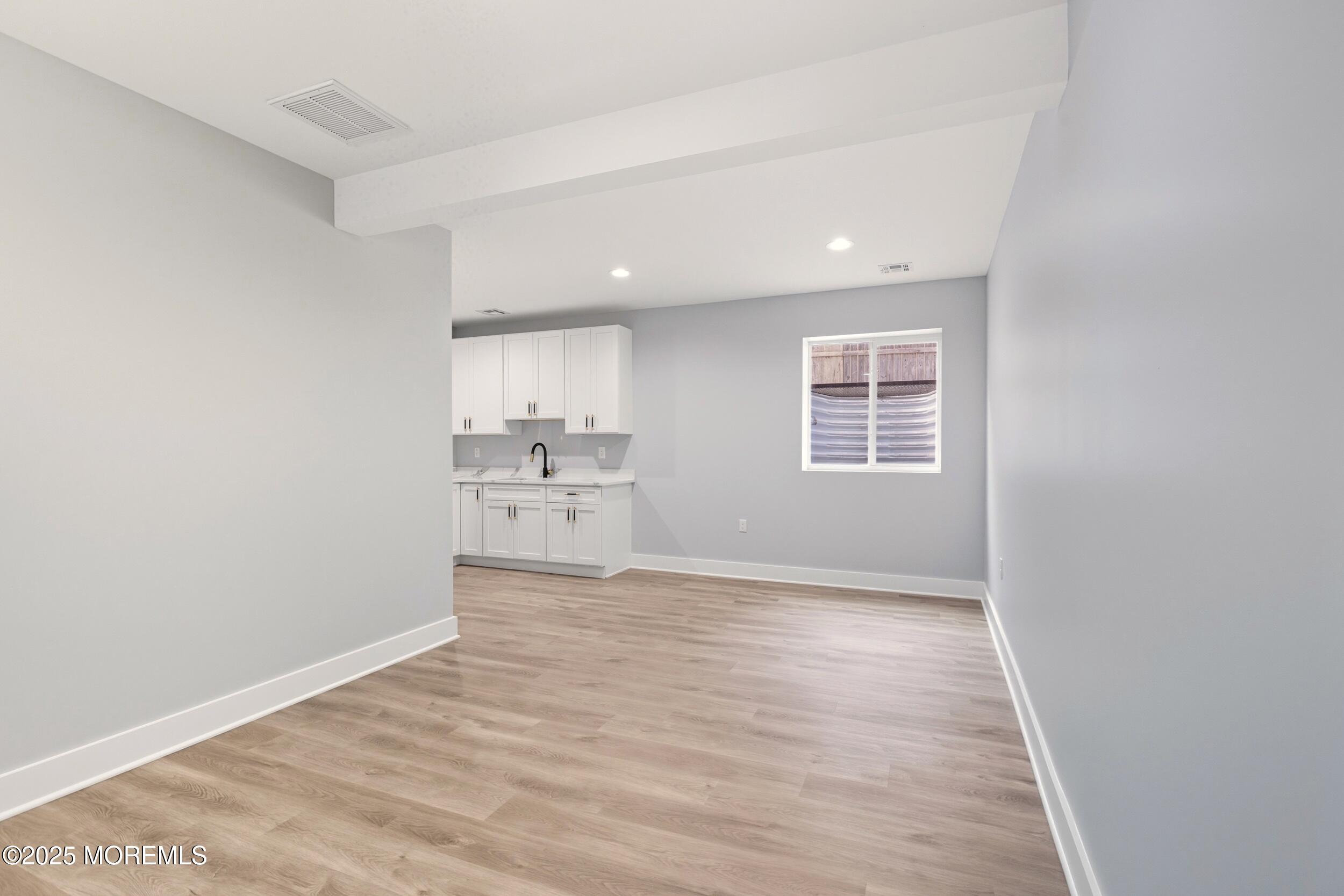 724 Sunset Road